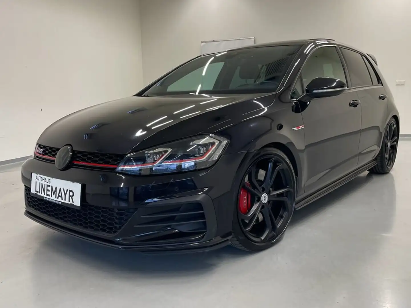 Volkswagen Golf GTI Performance LED ,Navi. Gewindefahrwerk Siyah - 1