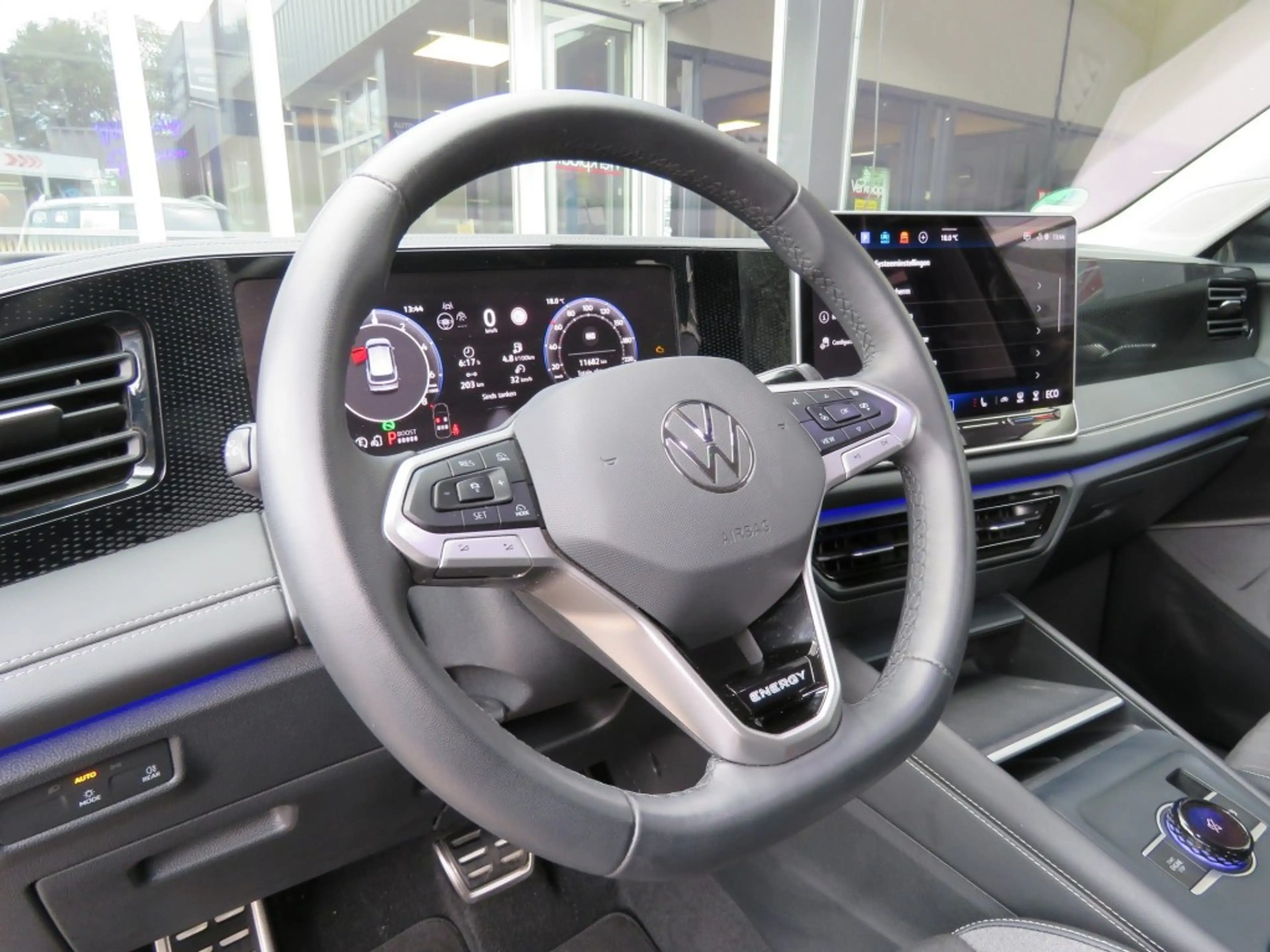 Volkswagen Tiguan 1.5 eHybrid 204pk ENERGY / 360 Camera / Trekhaak — photo 32