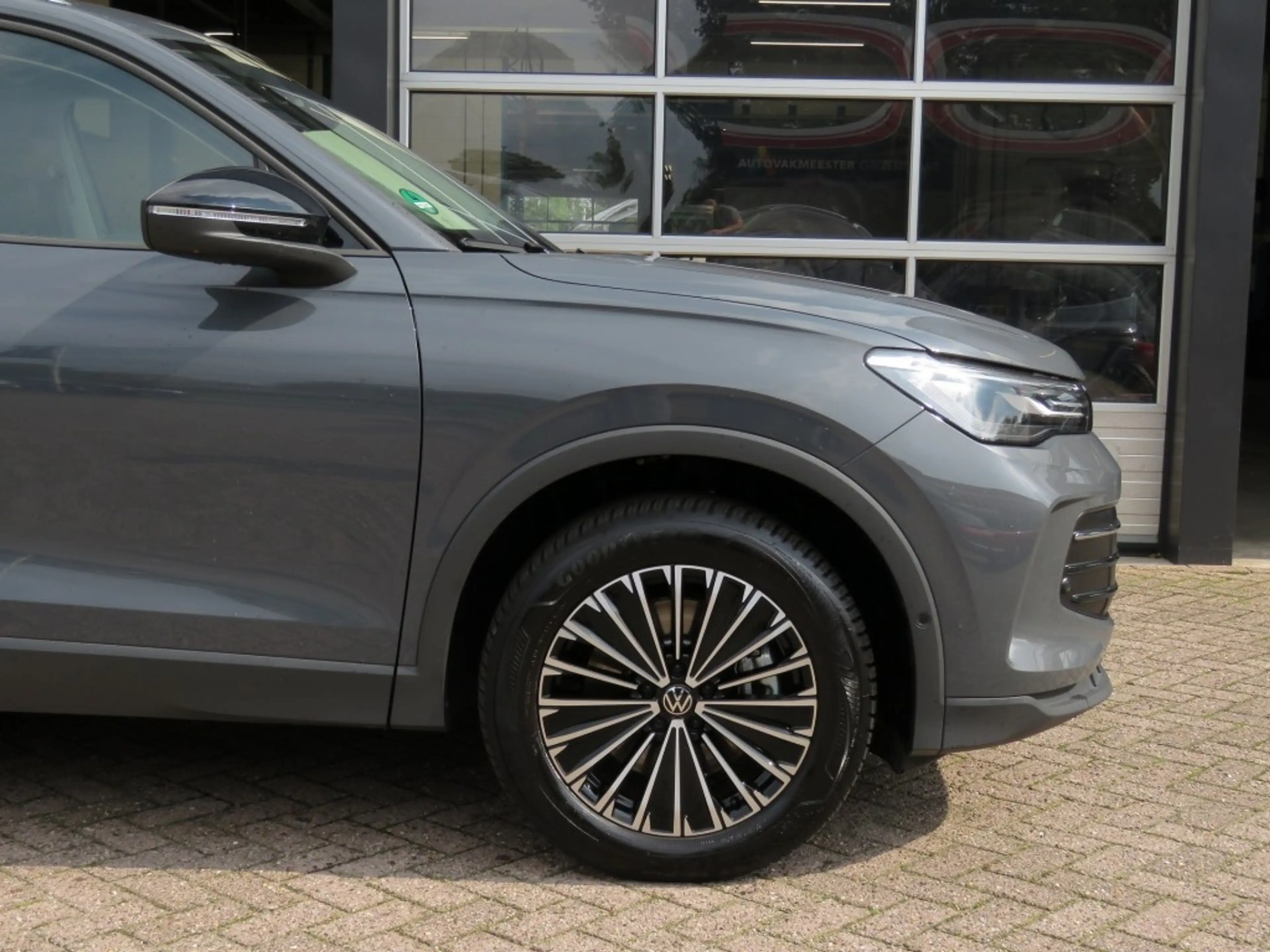 Volkswagen Tiguan 1.5 eHybrid 204pk ENERGY / 360 Camera / Trekhaak — photo 49