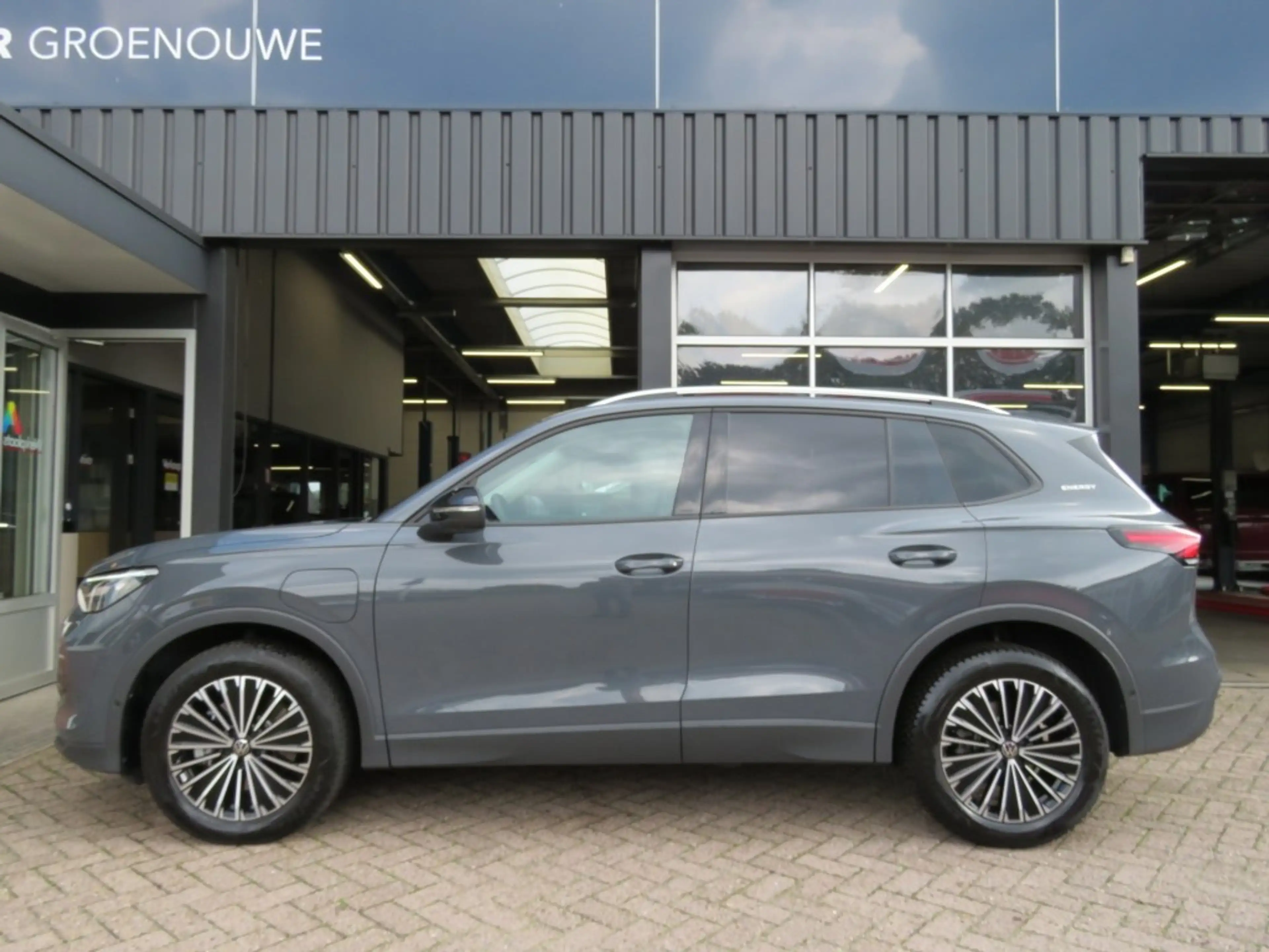 Volkswagen Tiguan 1.5 eHybrid 204pk ENERGY / 360 Camera / Trekhaak — photo 3