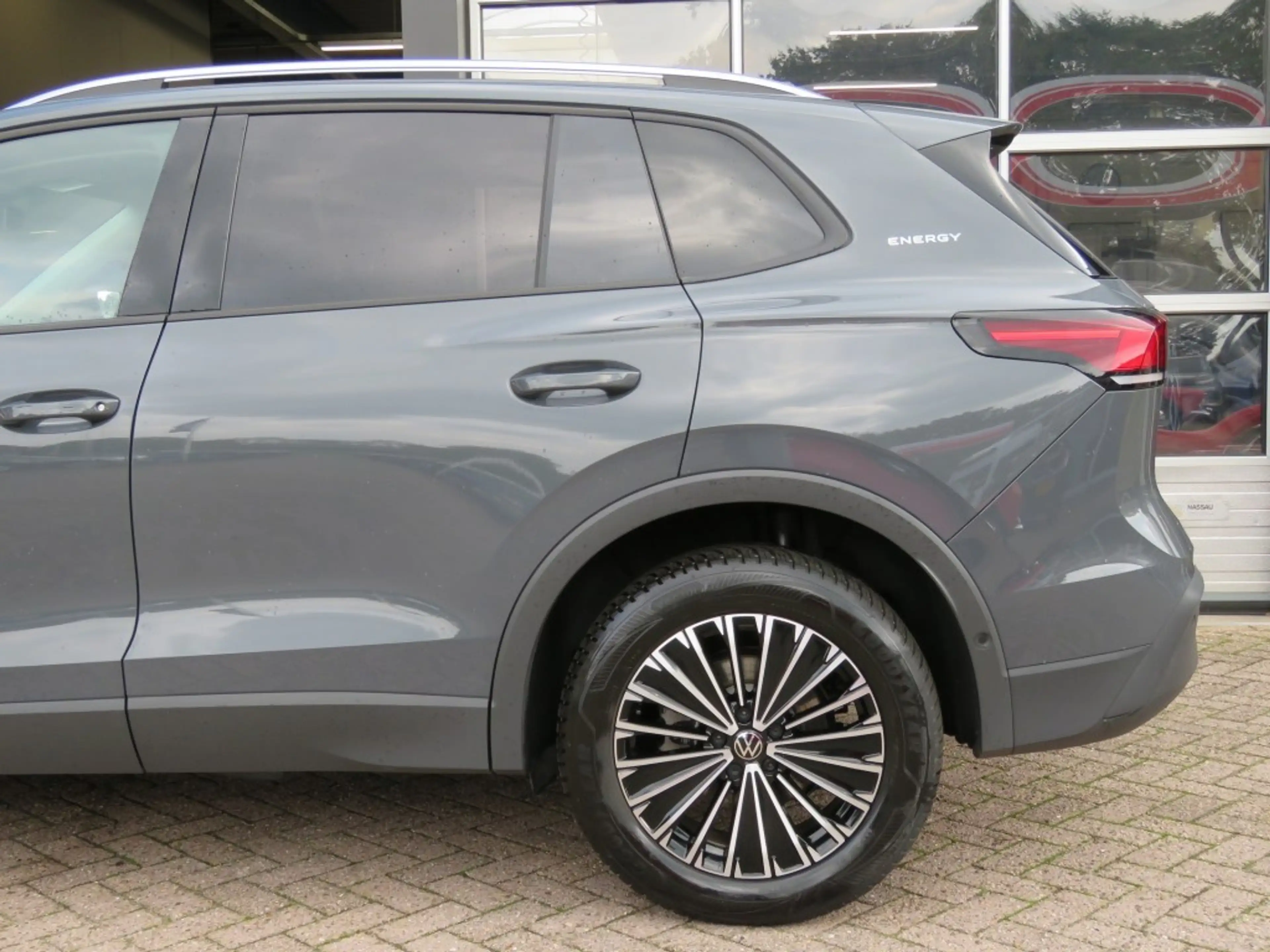 Volkswagen Tiguan 1.5 eHybrid 204pk ENERGY / 360 Camera / Trekhaak — photo 18