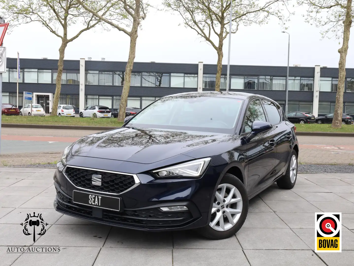 SEAT Leon 1.0 eTSI Adaptive Cruise | Stoel&Stuurverwarming | Blauw - 1