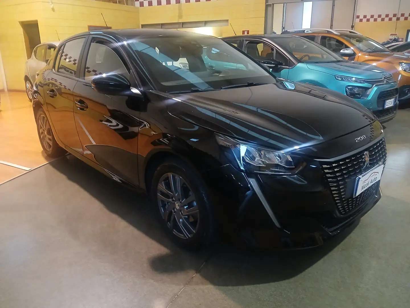 Peugeot 208 208 II 2019 1.2 puretech Active Pack s Nero - 2