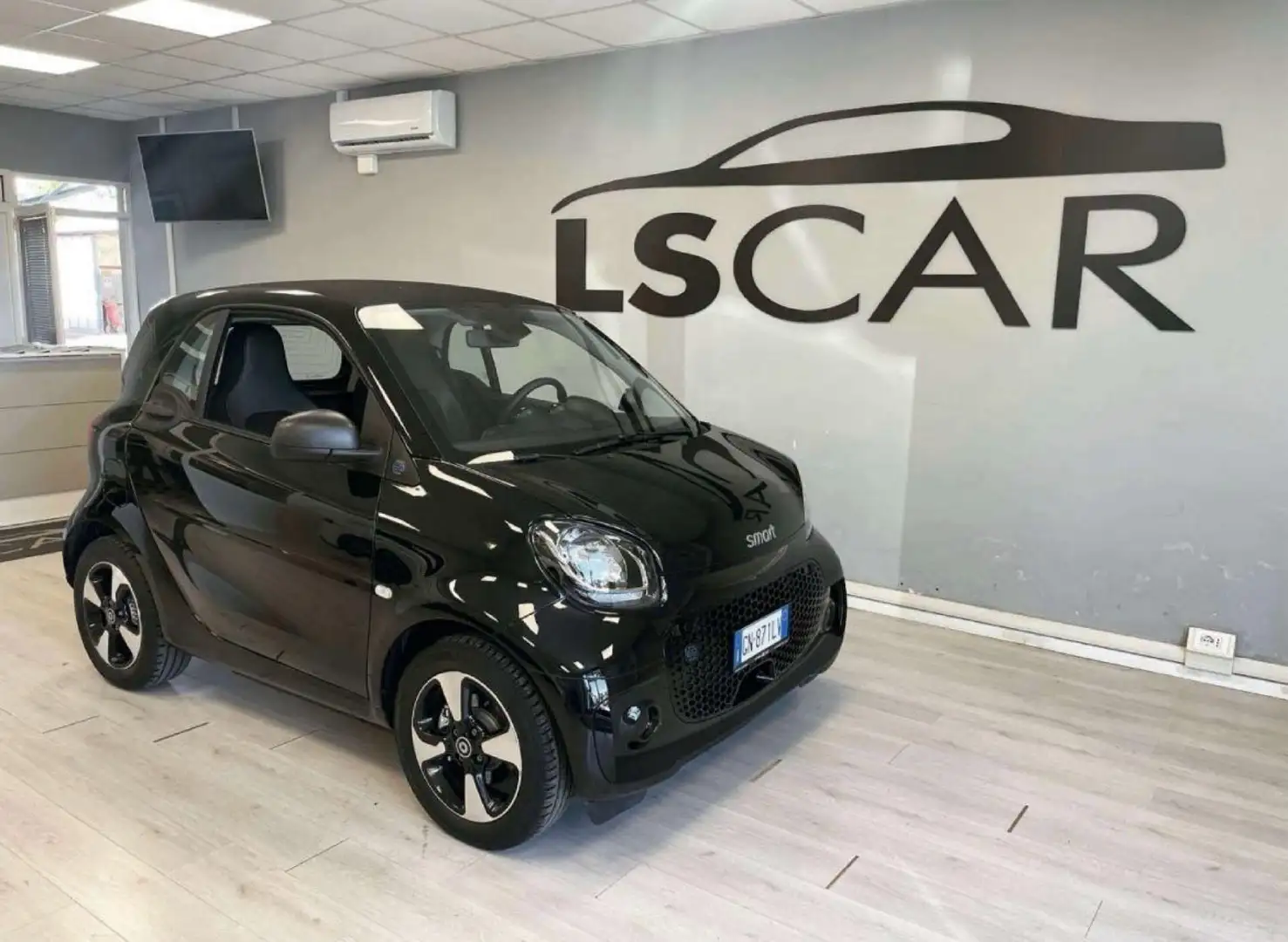 smart forTwo eq Passion 4,6kW~UNIPRO~PROMOFINANZIAMENTO Nero - 1