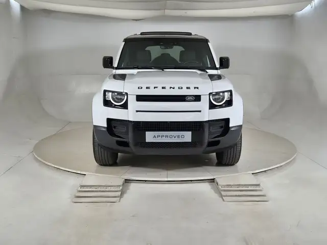 Land Rover Defender view 8