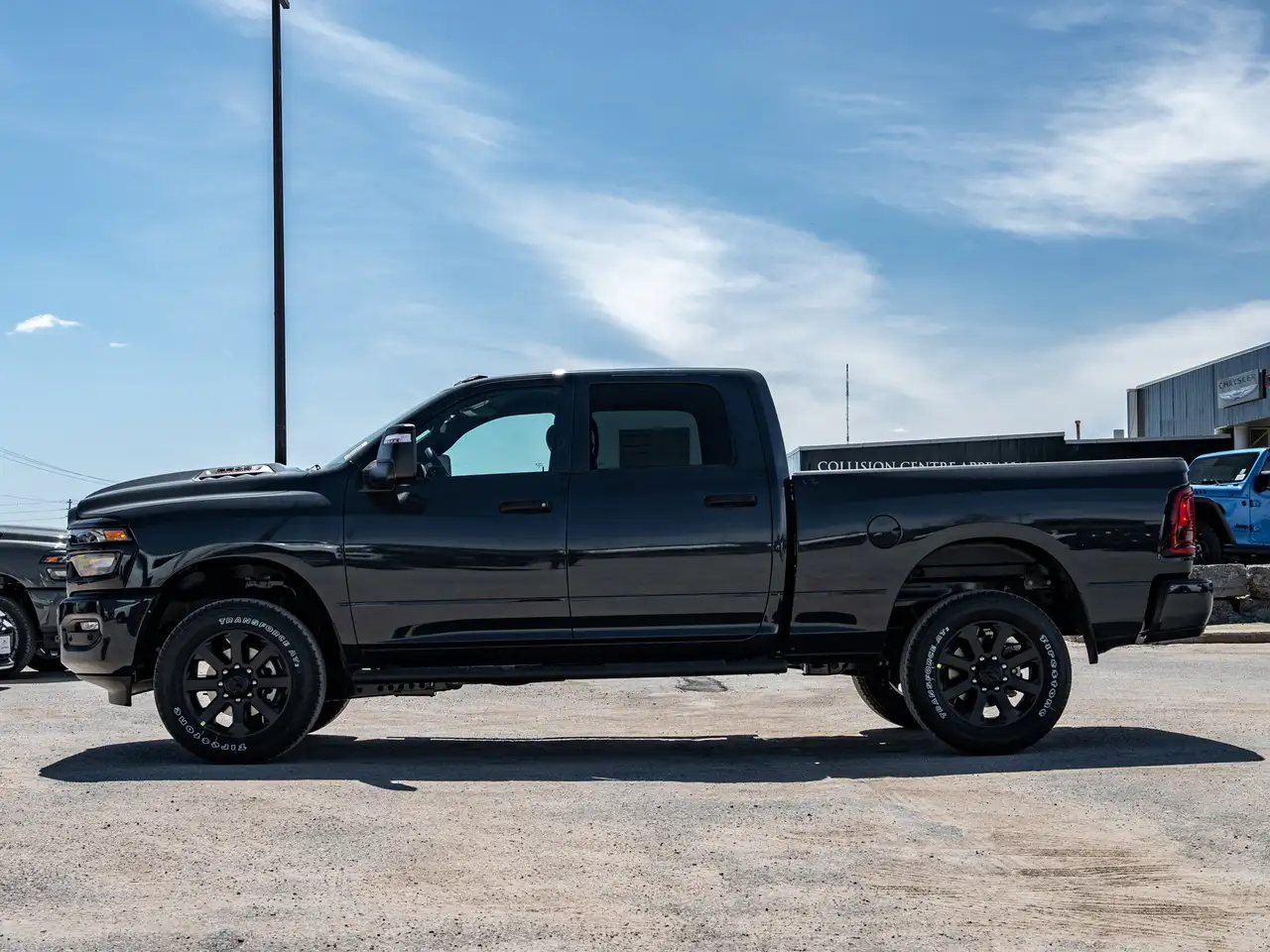 RAM 2500 снимка RAM 2500