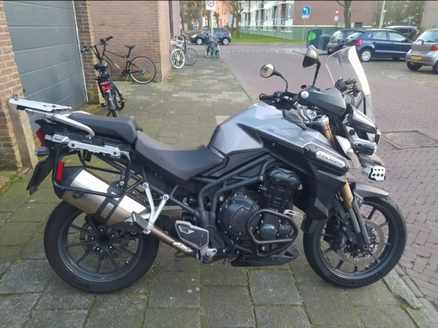 Triumph Tiger Explorer 2012 Gri - 1