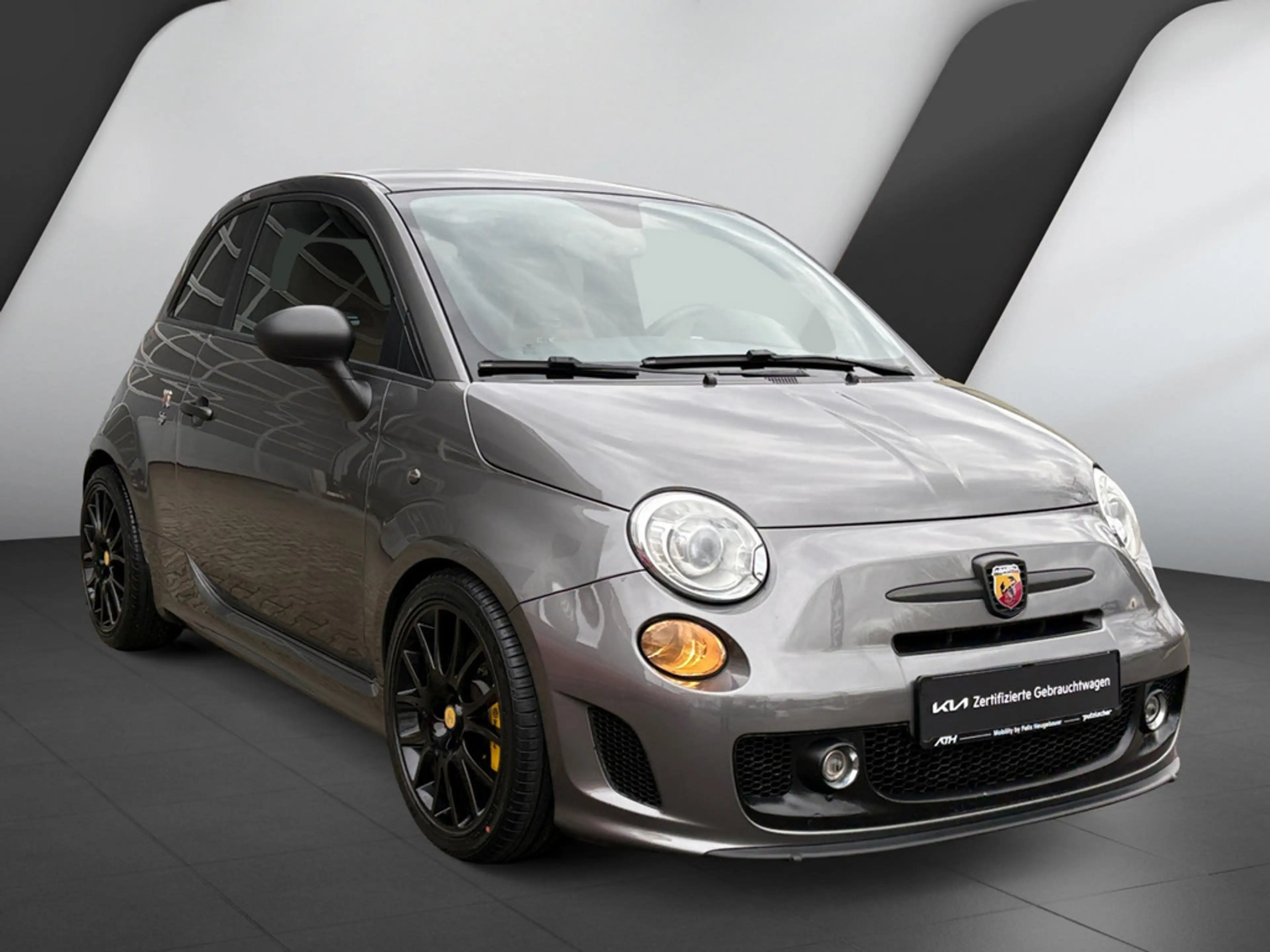 Abarth 500 1.4 595 Competizione — photo 4