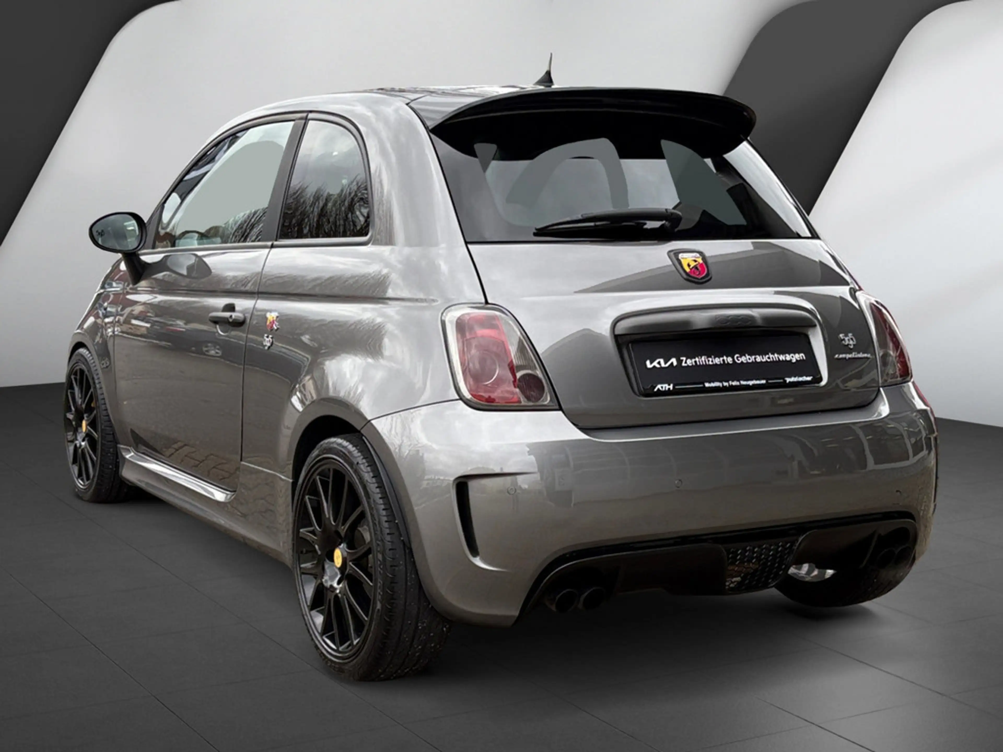 Abarth 500 1.4 595 Competizione — photo 2