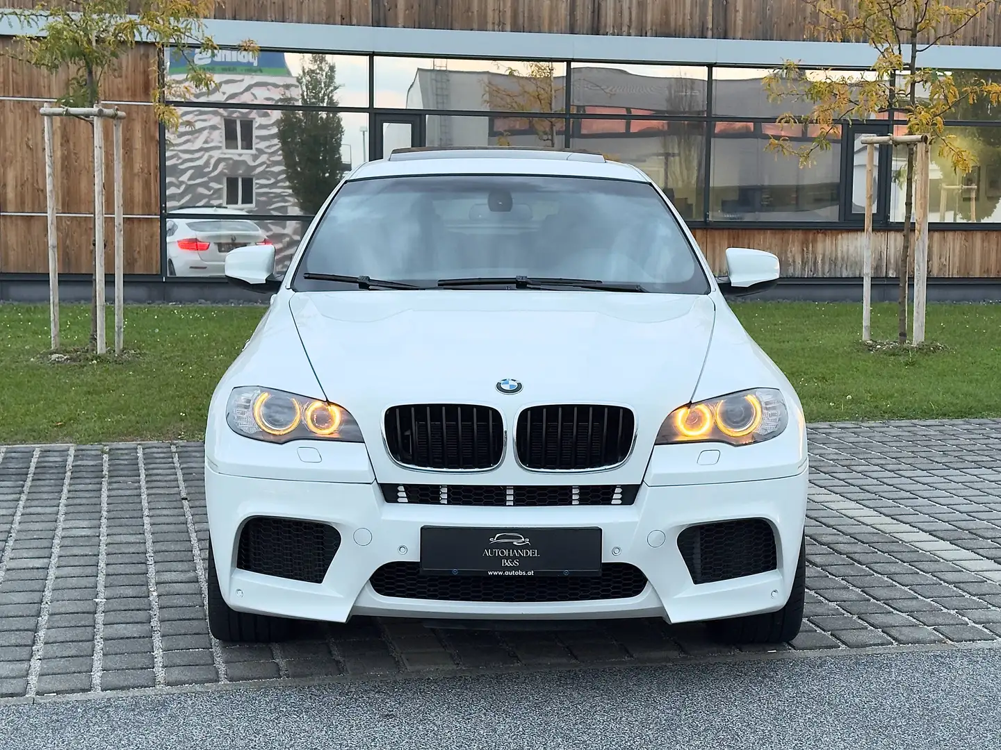 BMW X6 M *HUD, KAMERA, S-DACH* Weiß - 2