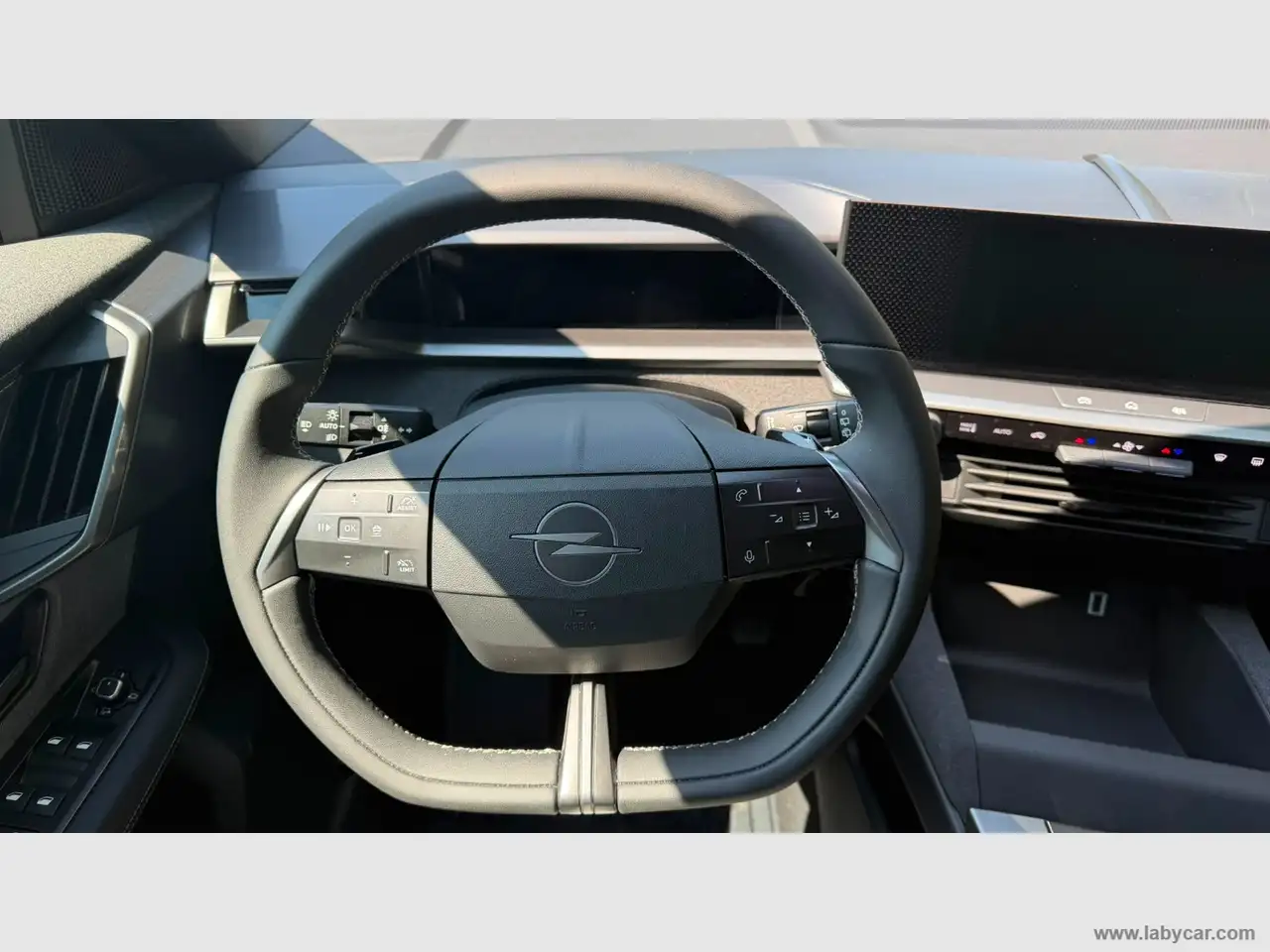 Opel Grandland Hybrid 145 CV DCT6 Edition, миниатюра 12