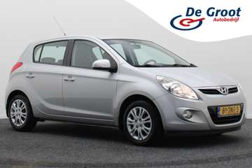 1.2i i-Motion Airco, Trekhaak, PDC, Elektr. Pakket