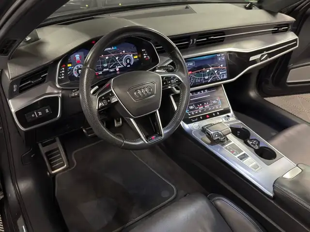 Audi A6 view 13