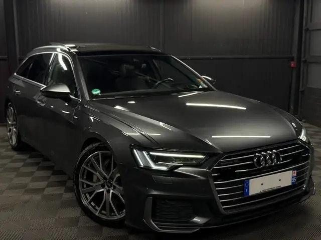 Audi A6 view 3
