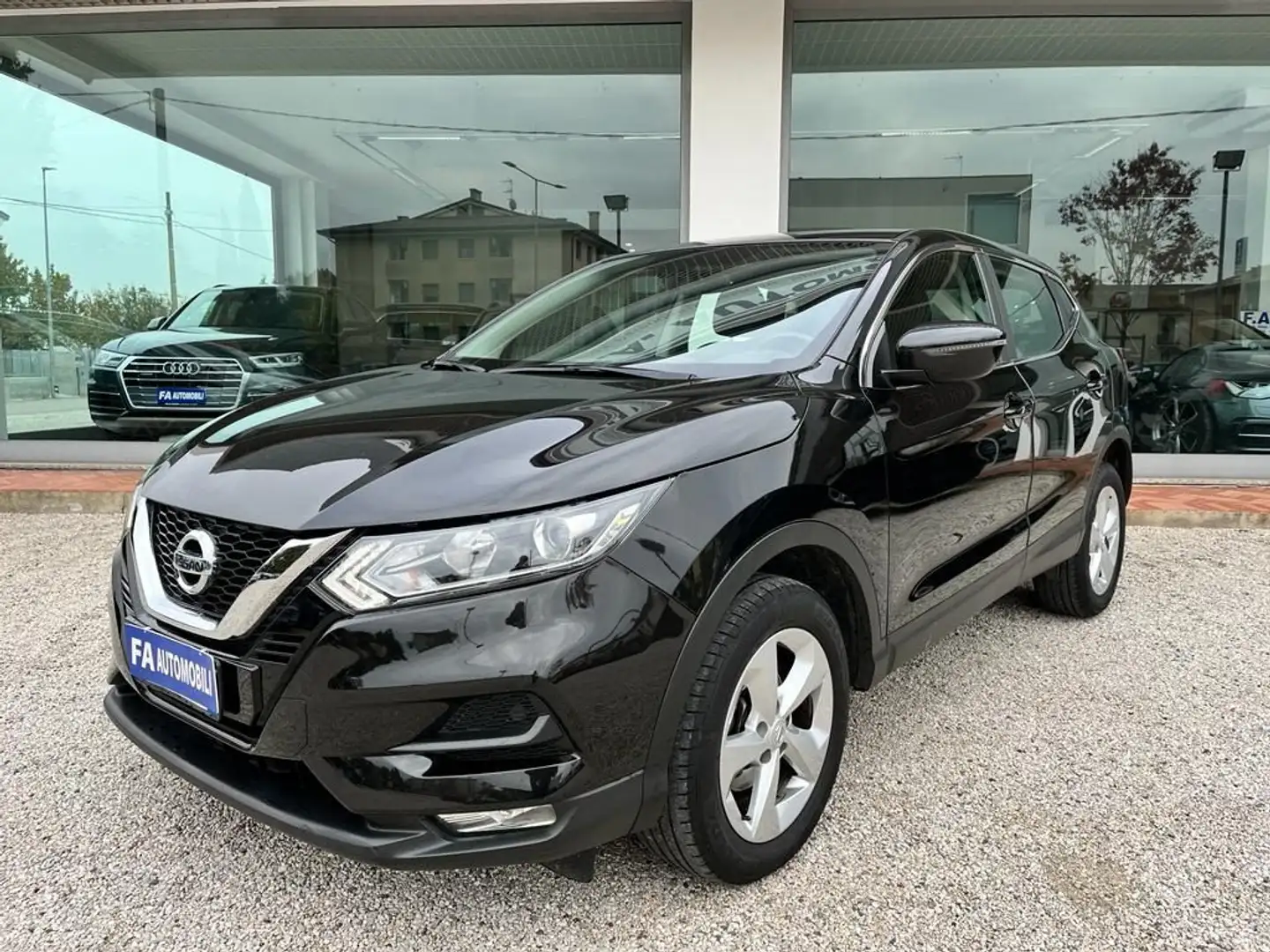 Nissan Qashqai 1.5 dCi 115 CV Bus. AUTOCARRO N1 *PREZZO+IVA* Negro - 2