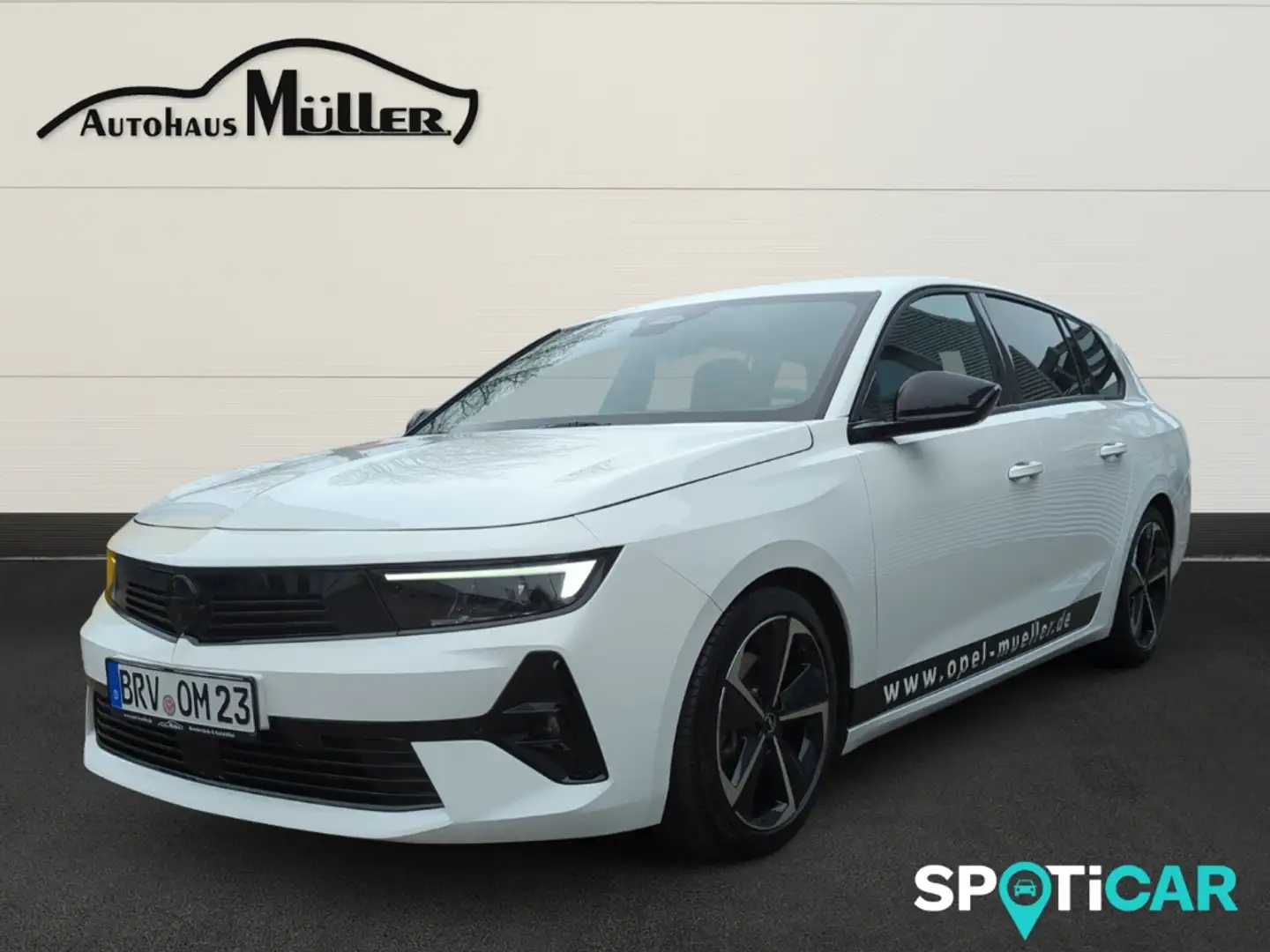 Opel Astra ST GS 1.2 Turbo +AHK+Sitzhzg.+AGR Sitze+LED Weiß - 1