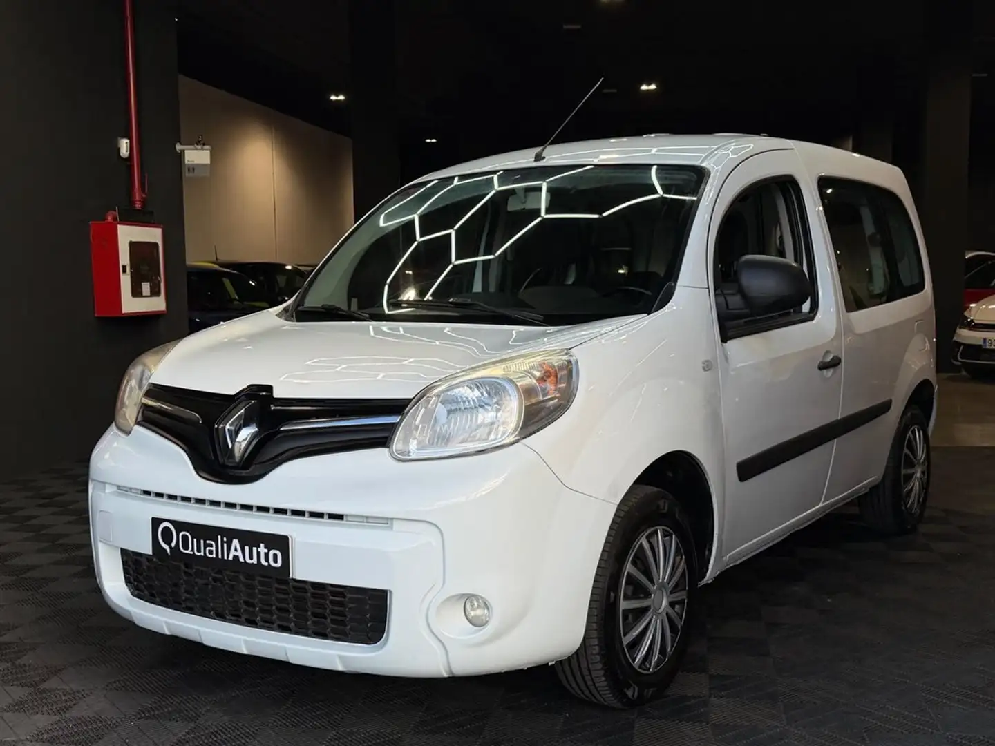 Renault R 6 Emotion M1-AF Energy dCi 90 Euro Blanco - 2