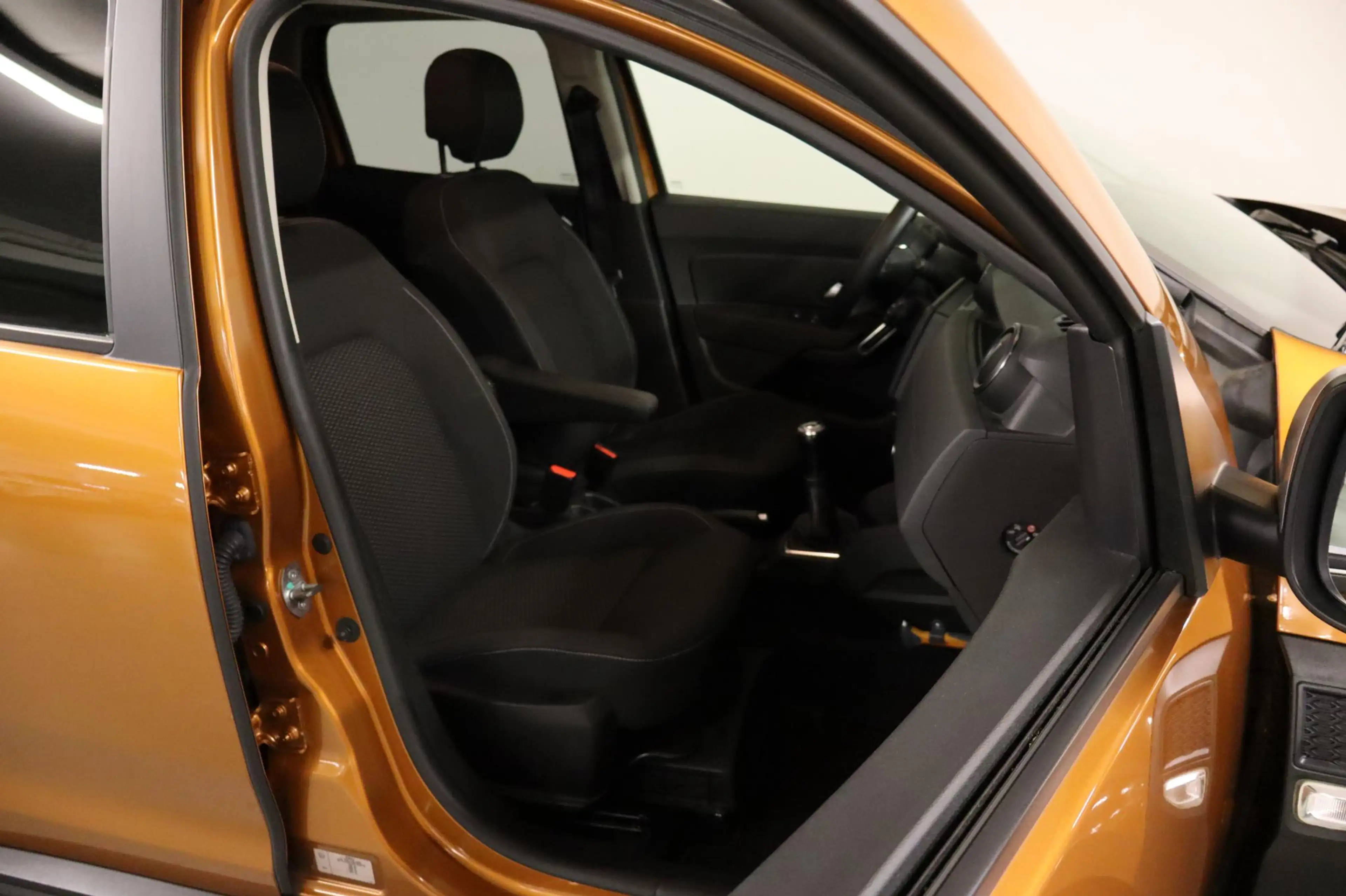 Dacia Duster TCe 125 Comfort | MediaNav Multimedia & Navigatie — photo 12