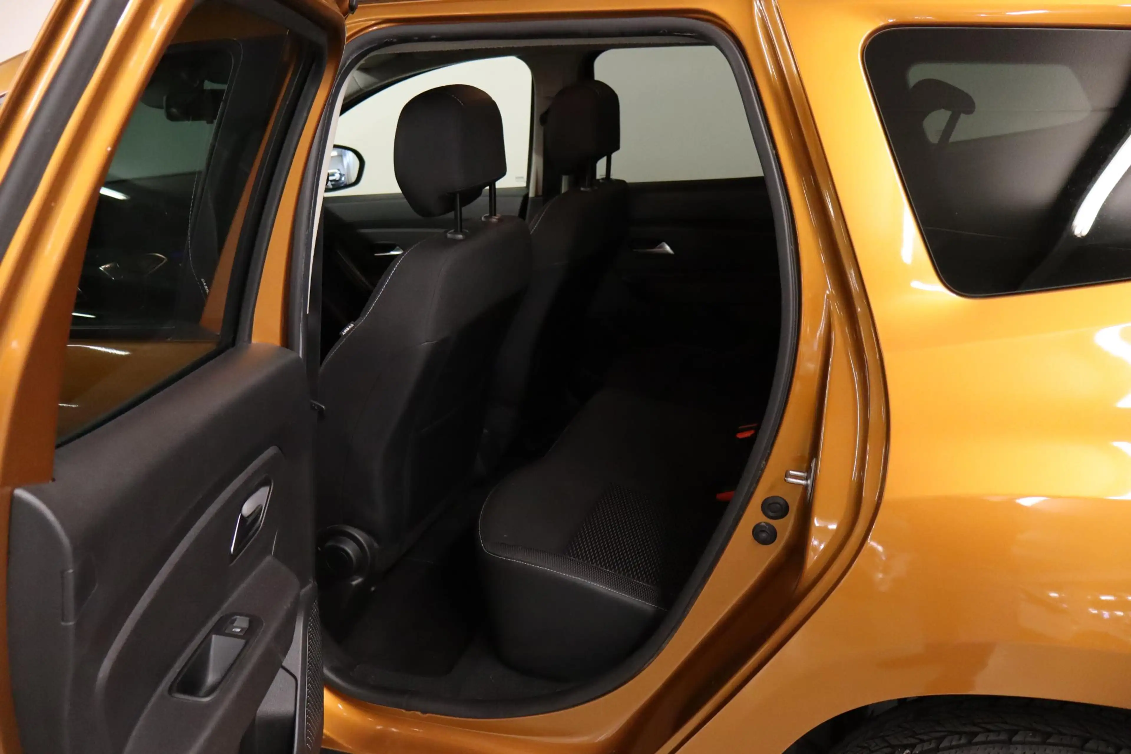 Dacia Duster TCe 125 Comfort | MediaNav Multimedia & Navigatie — photo 15