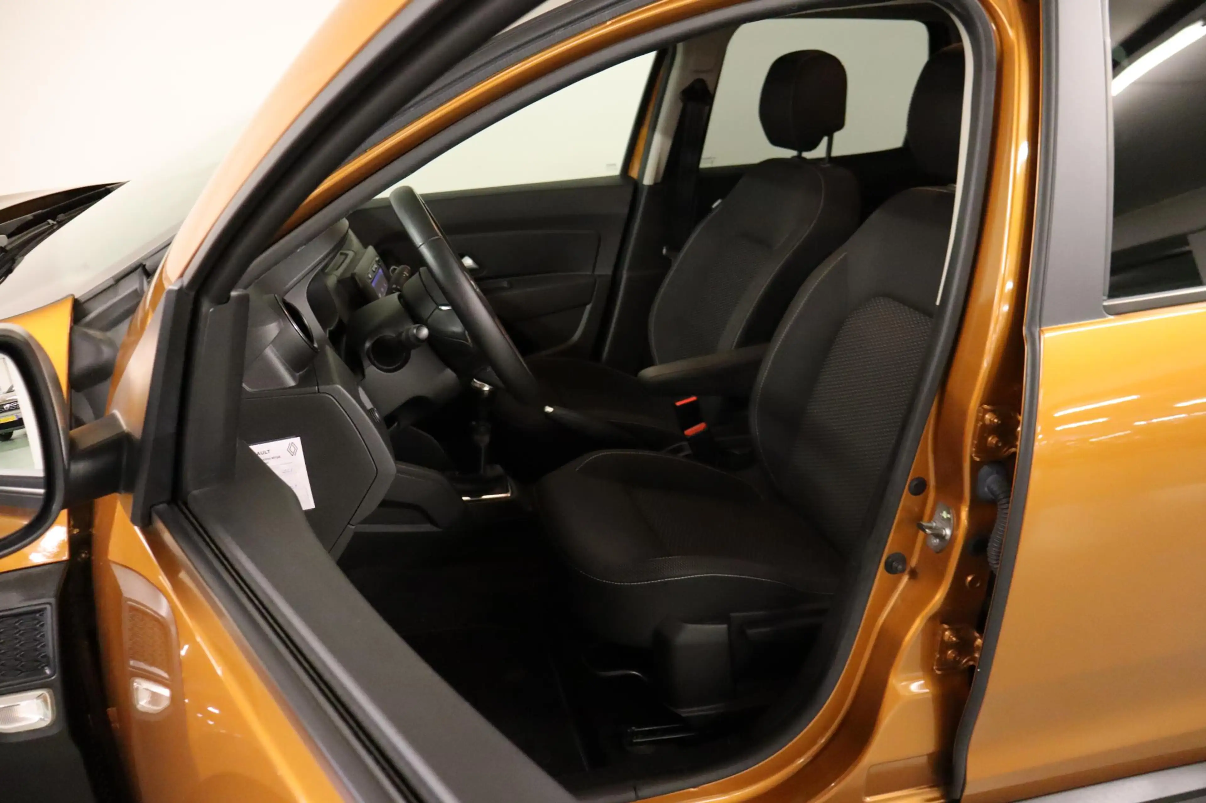Dacia Duster TCe 125 Comfort | MediaNav Multimedia & Navigatie — photo 11