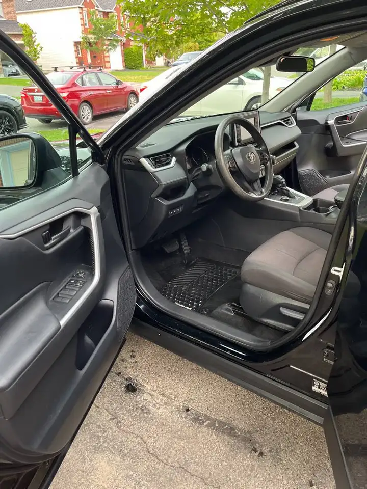 Toyota RAV 4 снимка Toyota RAV 4