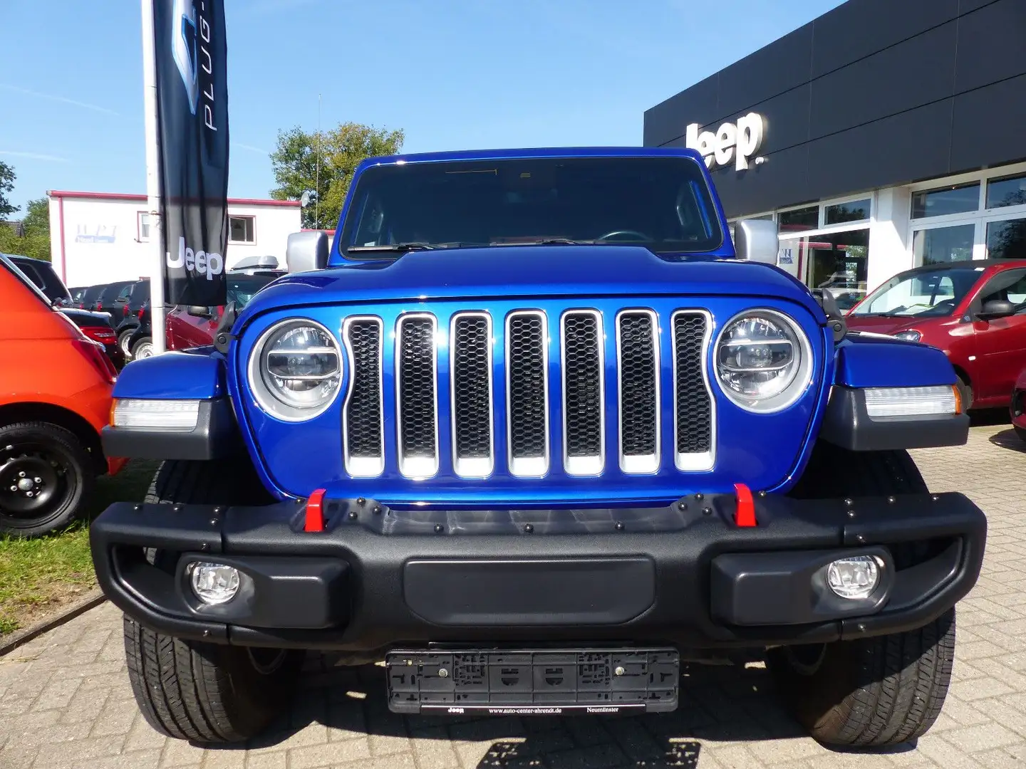 Jeep Wrangler Unlimited Sahara Azul - 2