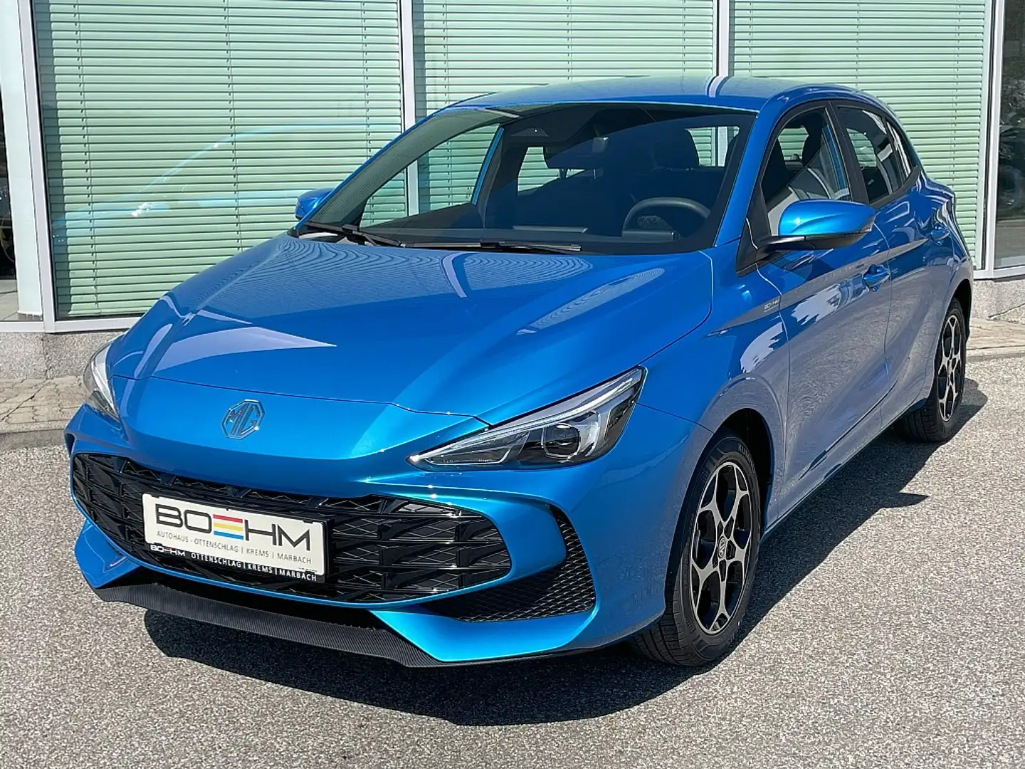 MG MG3 **16.490 ** 1,5 5G Comfort Azul - 1