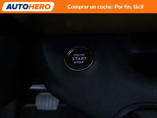 Jeep Avenger view 28