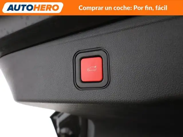 Jeep Avenger view 21