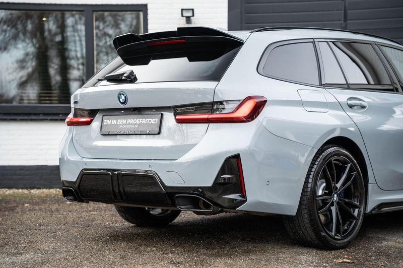 BMW 330 3-serie Touring 330e xDrive M Perf Stoelen Pano HU — photo 9