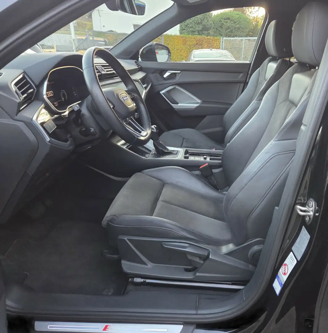 Audi Q3 45TFSie S-Line.Black.Matrix.Led.ACC.360.AHK Schwarz - 2