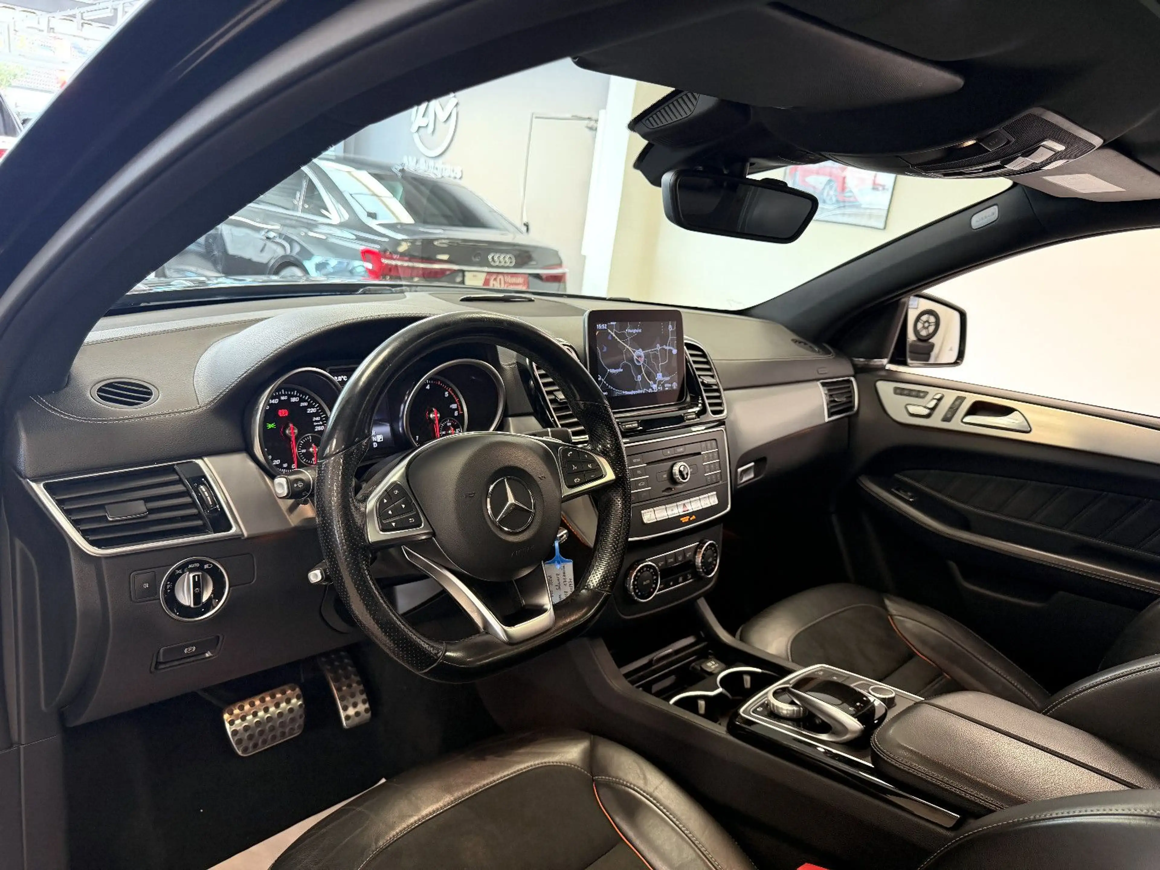 Mercedes-Benz GLE 350 d Coupe 4M *OrangeArt*AMG*PanoSD*ACC*AHK — photo 6