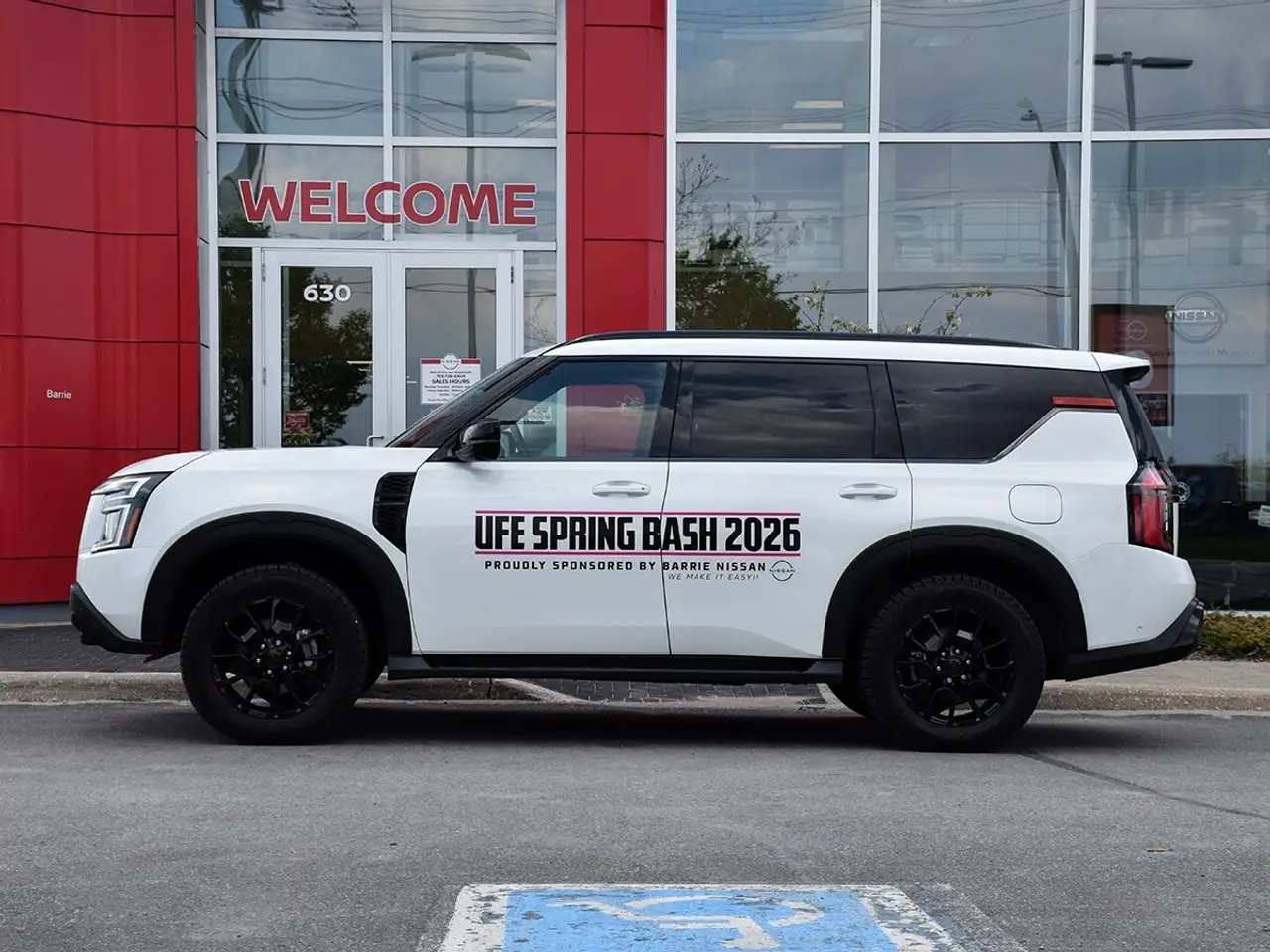 Nissan Armada снимка Nissan Armada