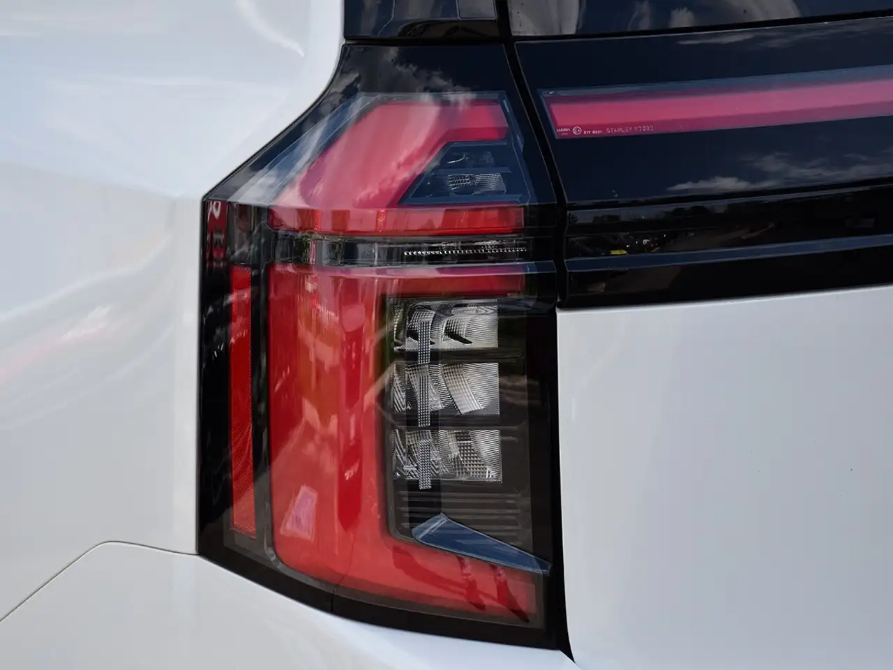 Nissan Armada снимка Nissan Armada