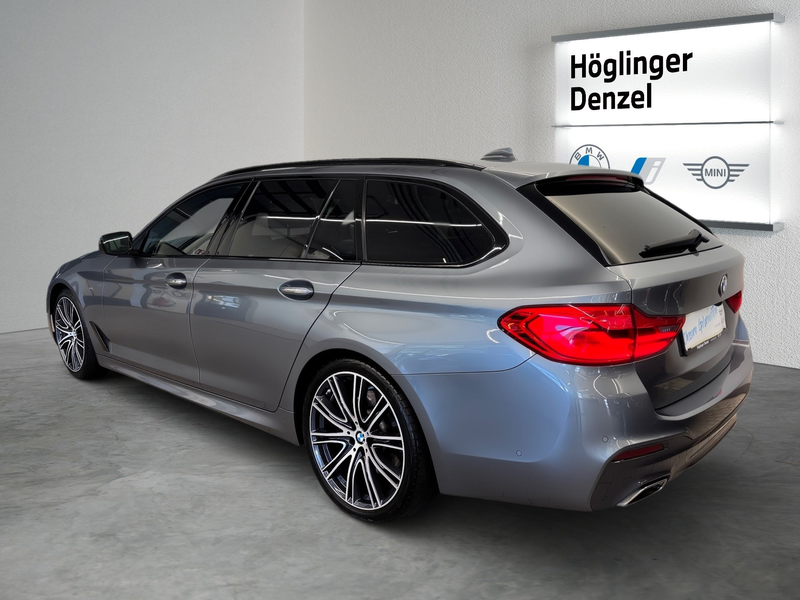 BMW 530 d xDrive — photo 10