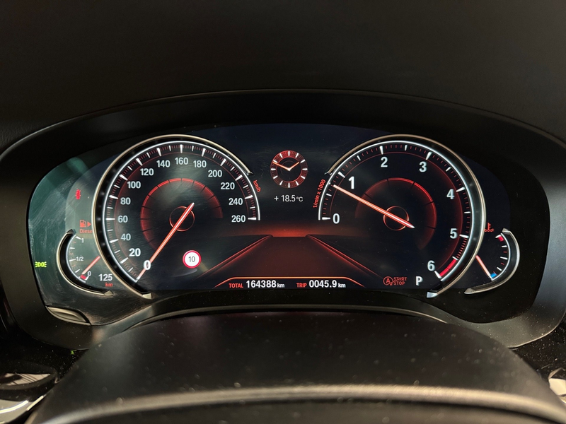 BMW 530 d xDrive — photo 4