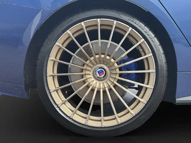 Alpina B4 view 12