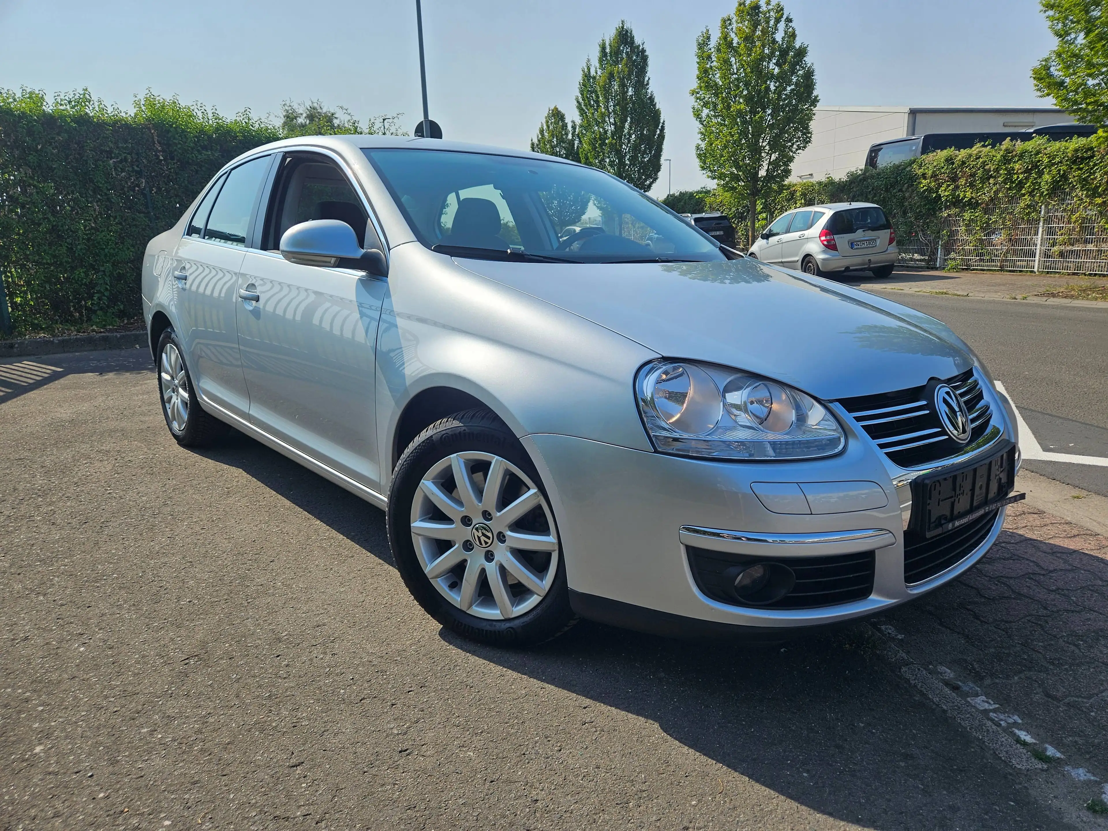 Volkswagen Jetta Comfortline - 1. Hand - Scheckheftgepflegt bei VW — photo 7