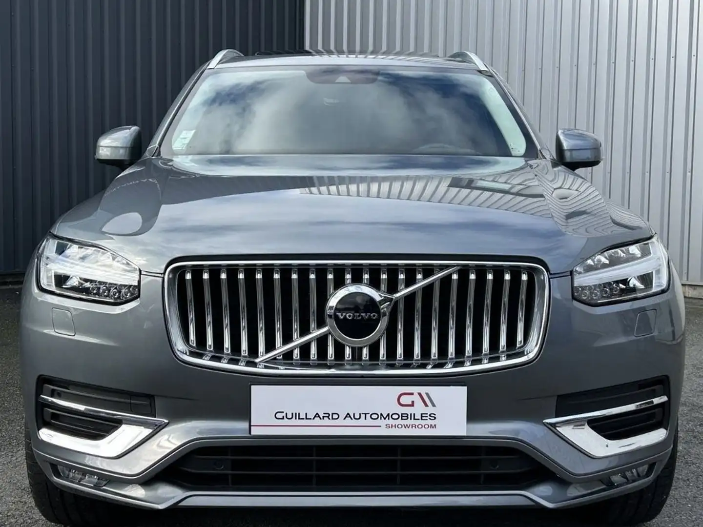 Volvo XC90 B5 AWD 235ch INSCRIPTION GEARTRONIC 8 7 PLACES Gris - 2