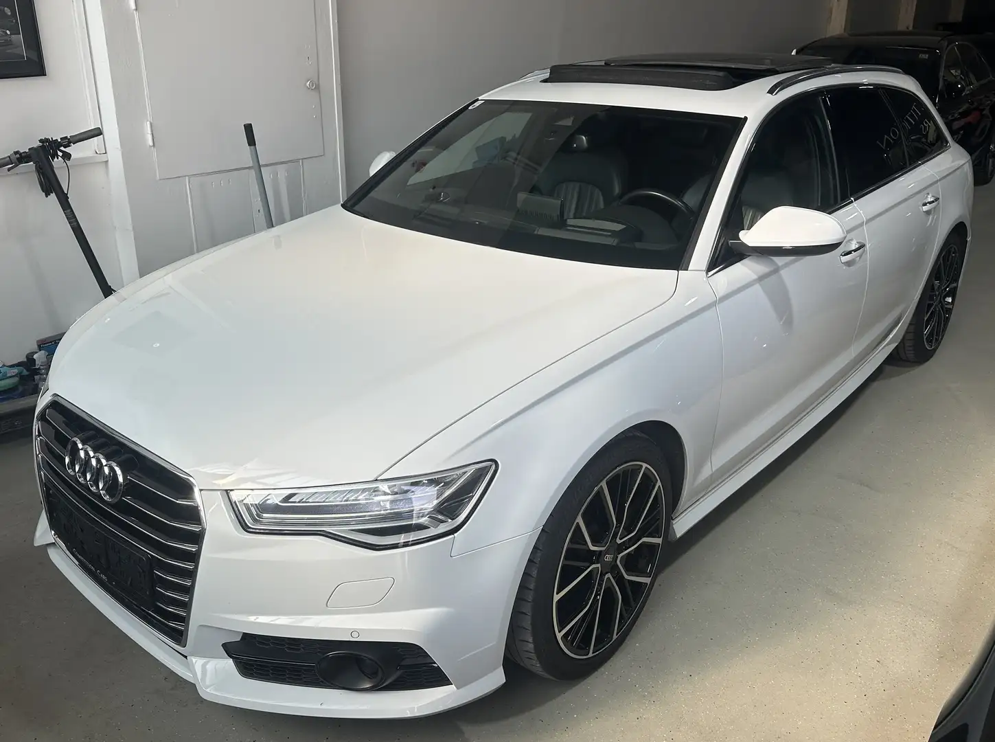 Audi A6 3.0 TDI Quattro *VOLL, PANO, LEDER, LUFTFAHRWERK* Weiß - 1
