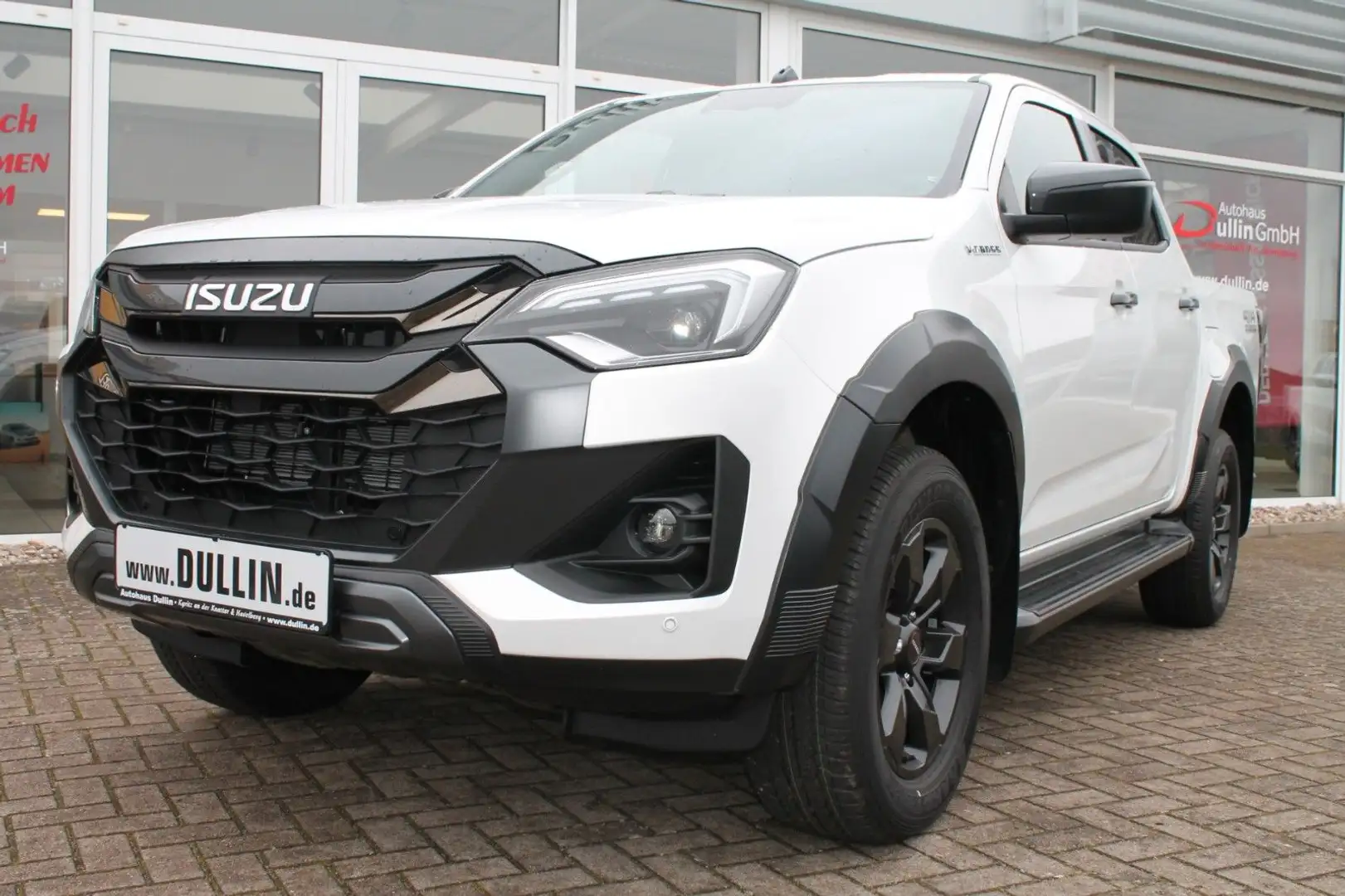 Isuzu D-Max Double Cab 4WD V-CROSS Automatik Alb - 2