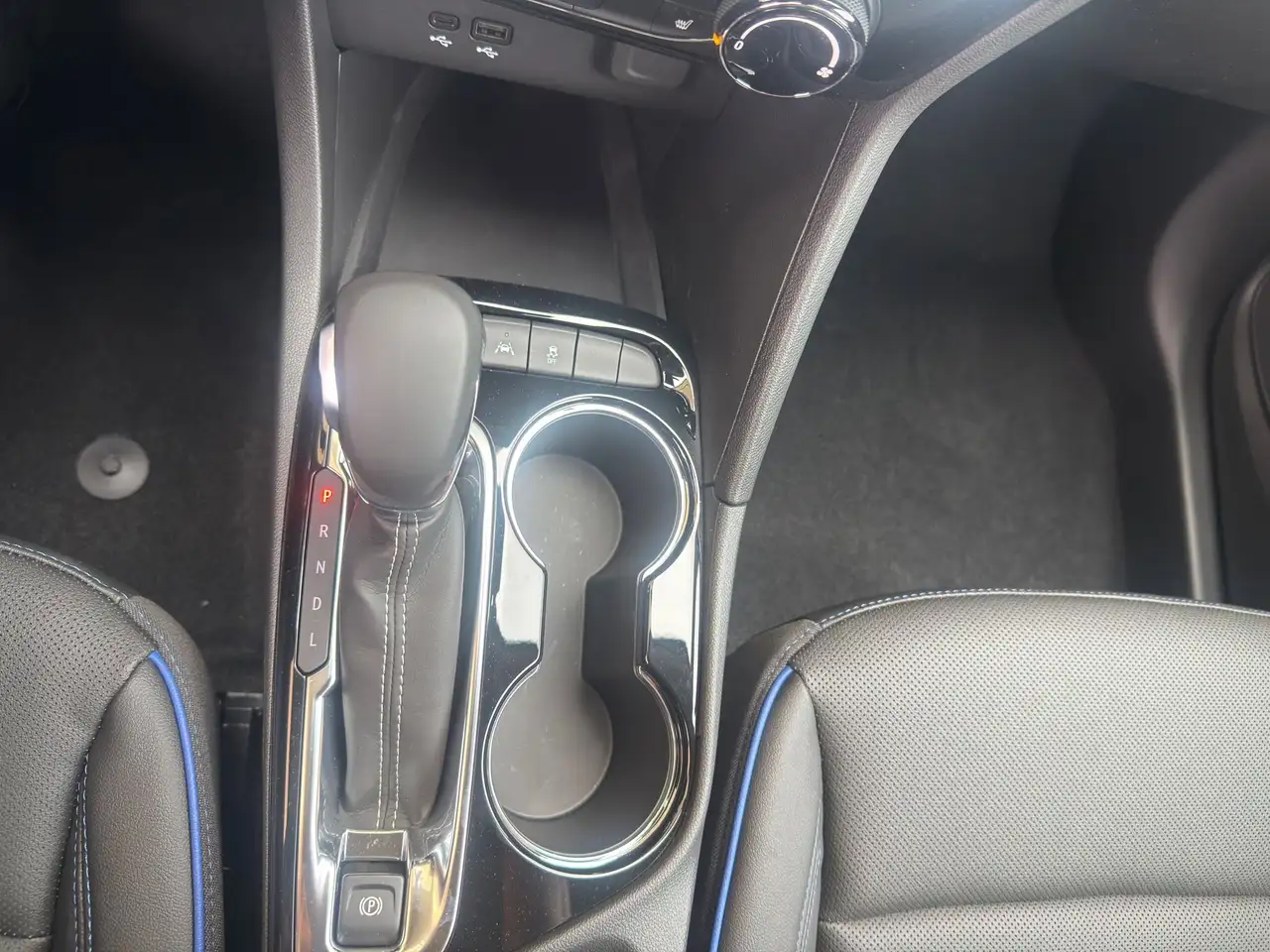Buick Encore снимка Buick Encore