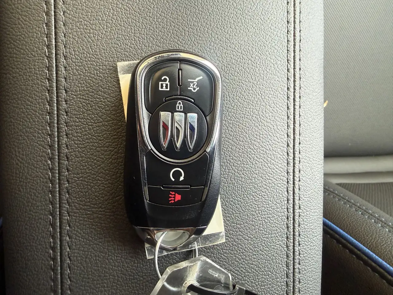 Buick Encore снимка Buick Encore