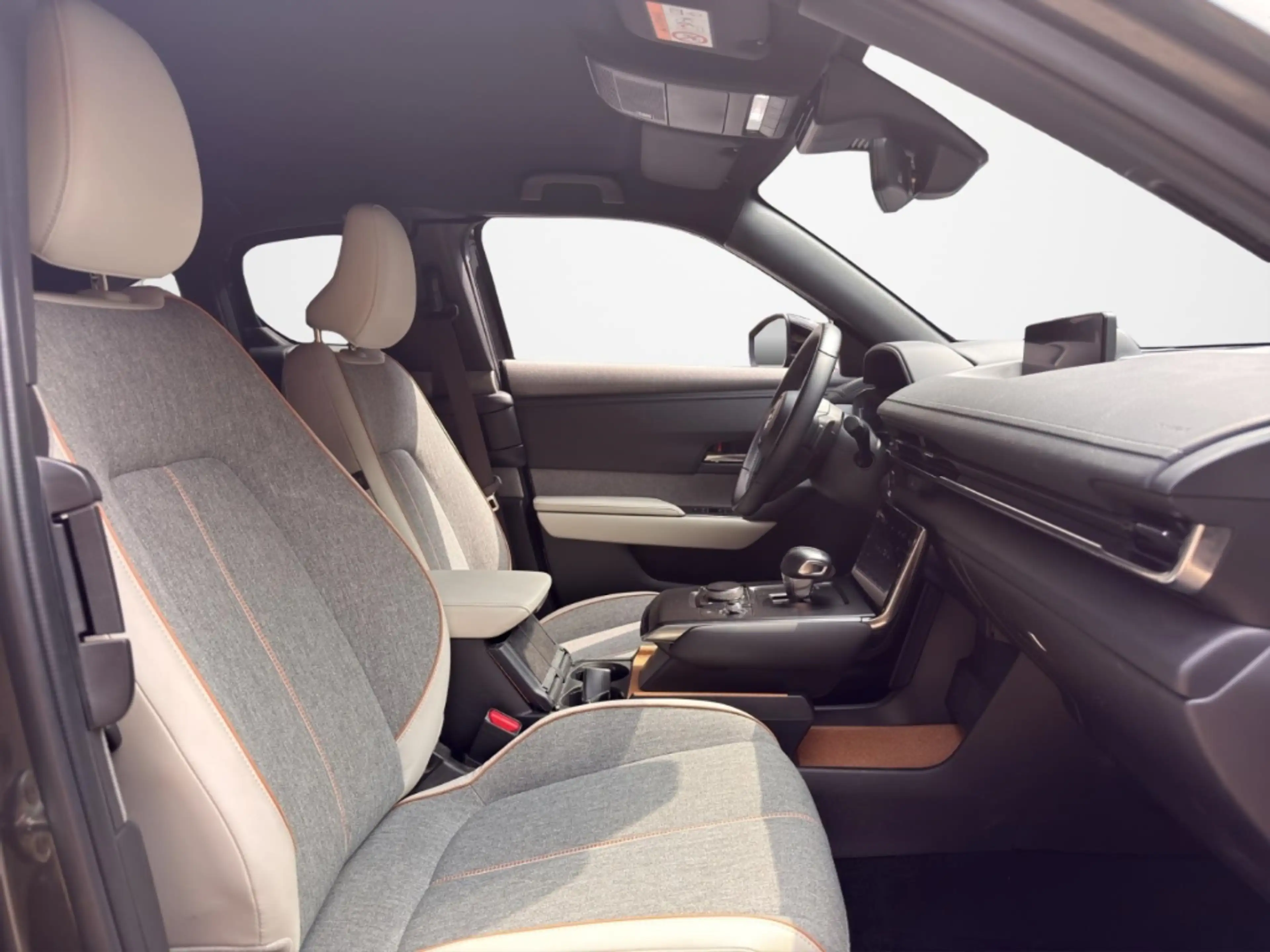 Mazda MX-30 35,5 kWh e-SKYACTIV 143 PS ADVANTAGE MC — photo 14