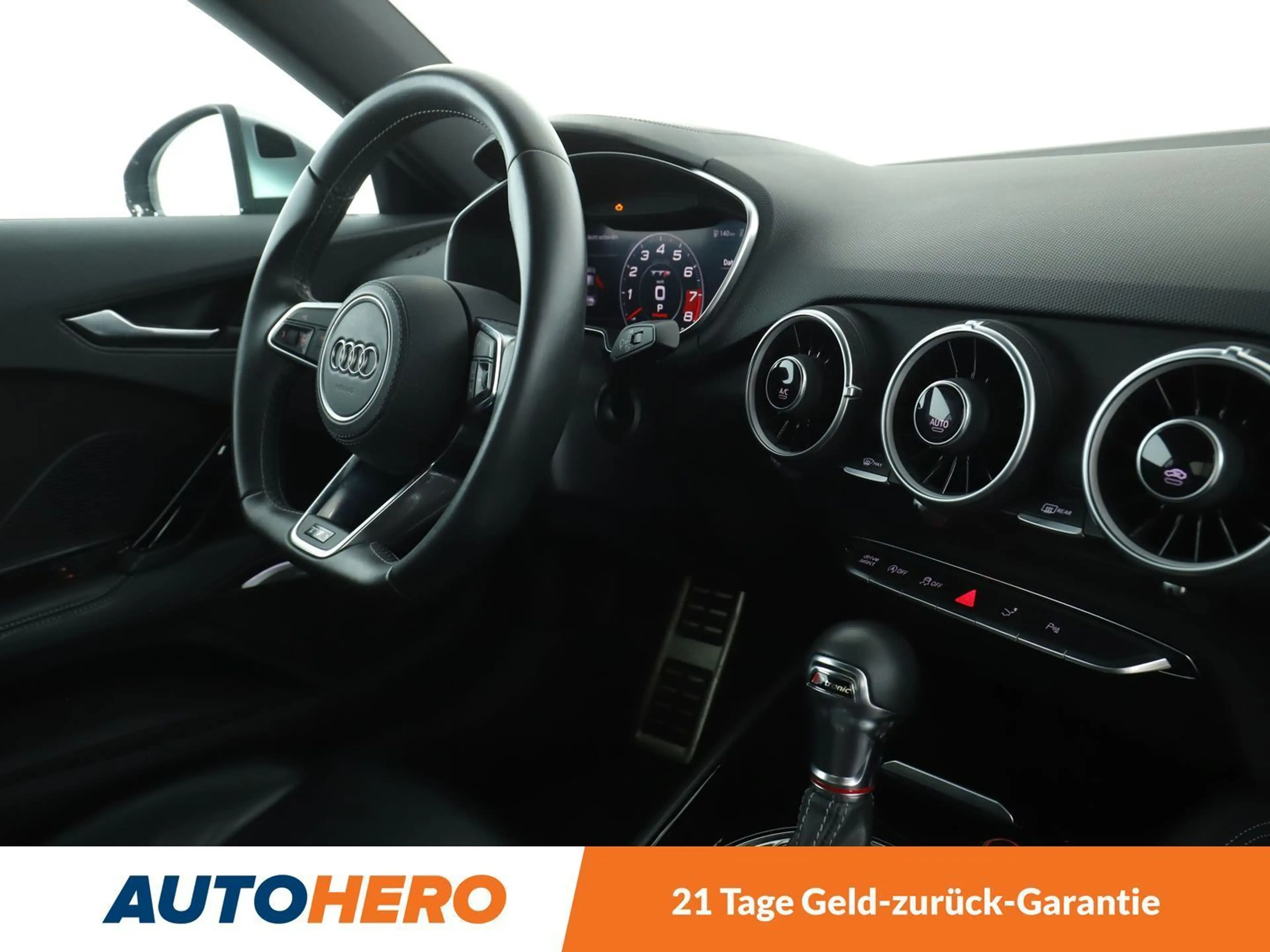 Audi TTS 2.0 TFSI quattro Coupe Aut.*NAVI*LED*TEMPO* — photo 9