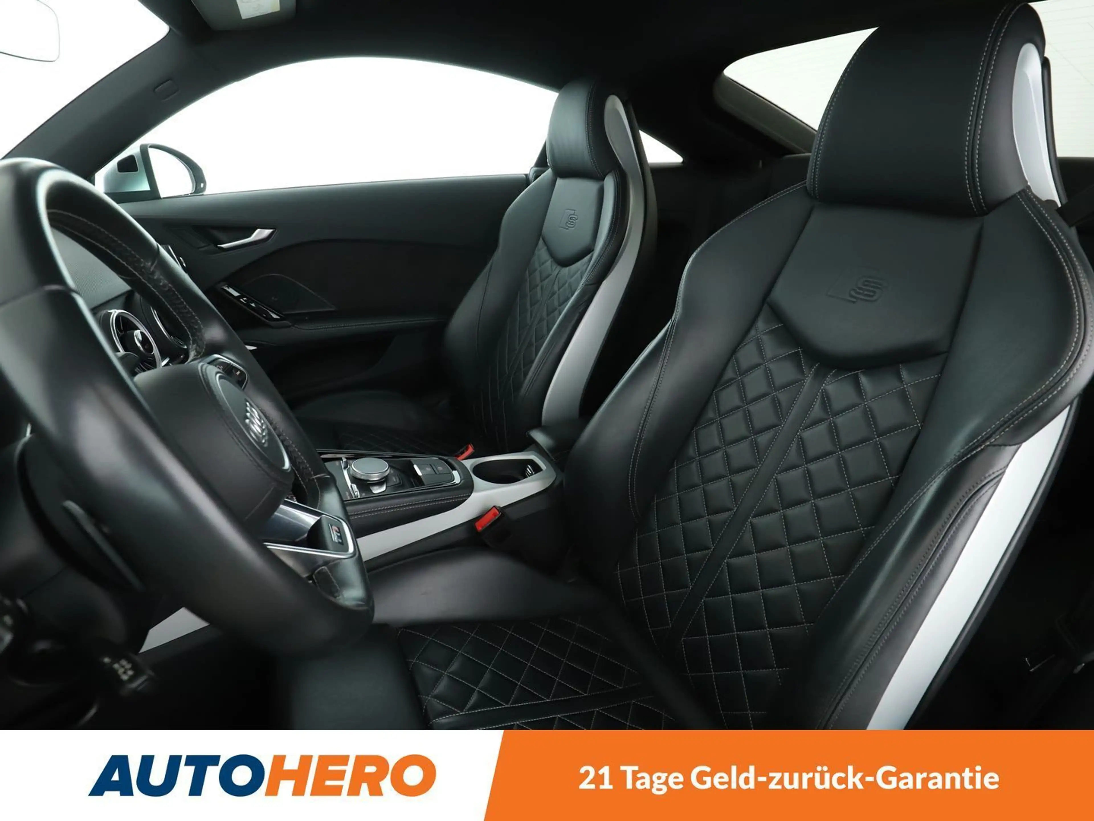 Audi TTS 2.0 TFSI quattro Coupe Aut.*NAVI*LED*TEMPO* — photo 6