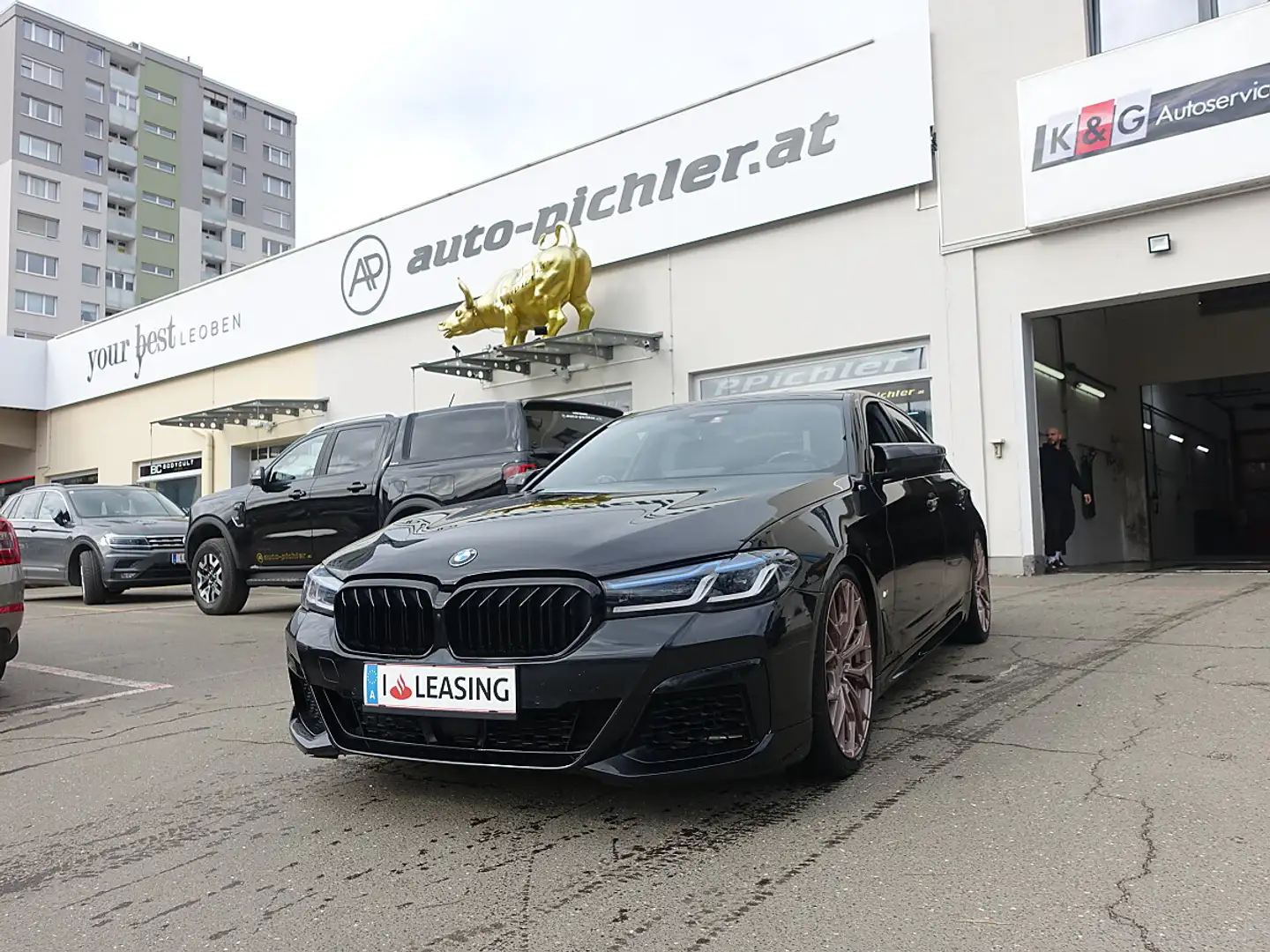 BMW 540 d xDrive 48 V Aut. Schwarz - 1