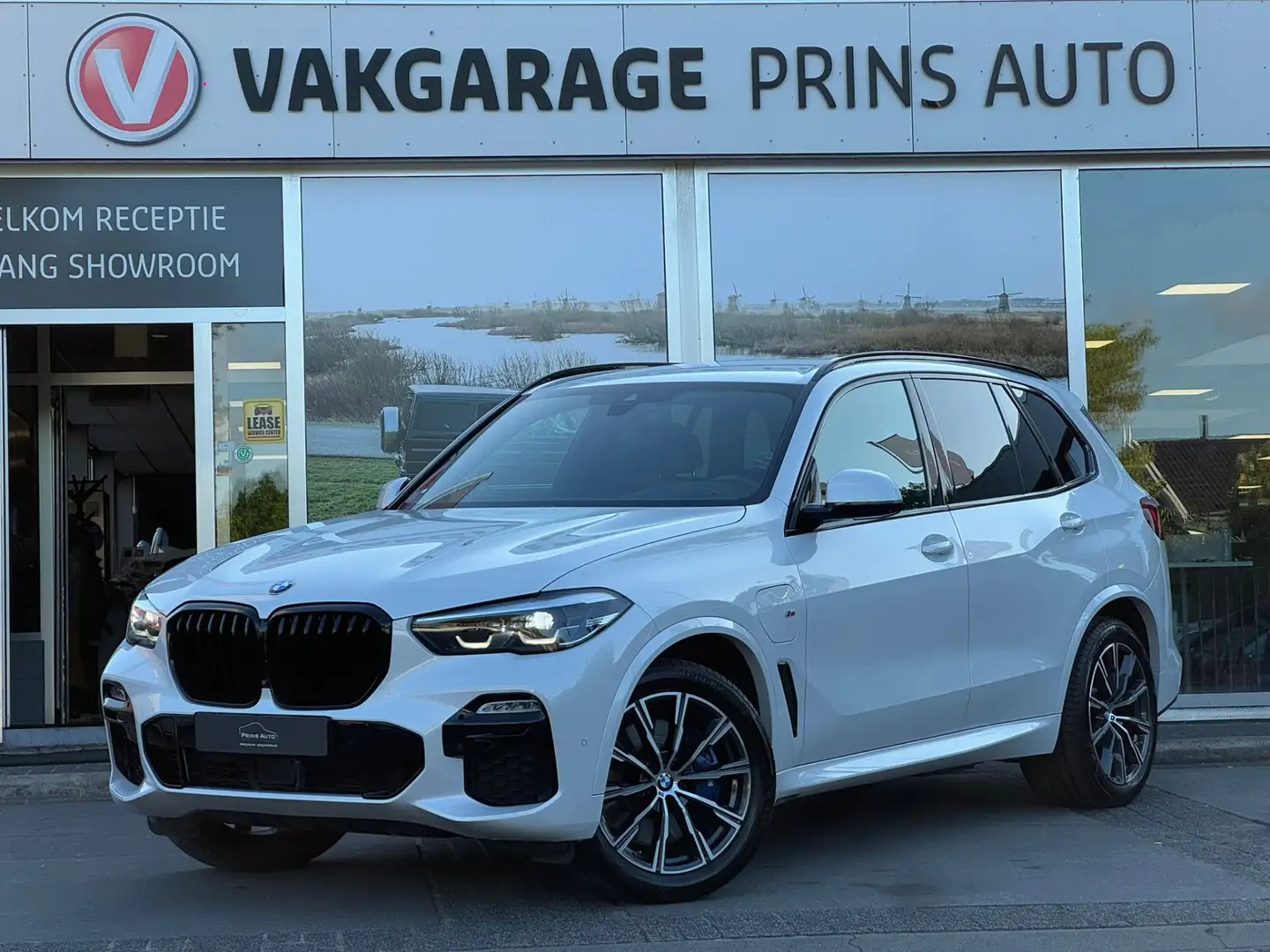 BMW X5 xDrive45e High Executive |M-SPORT|HUD|20" LM|AMBIE Wit - 1