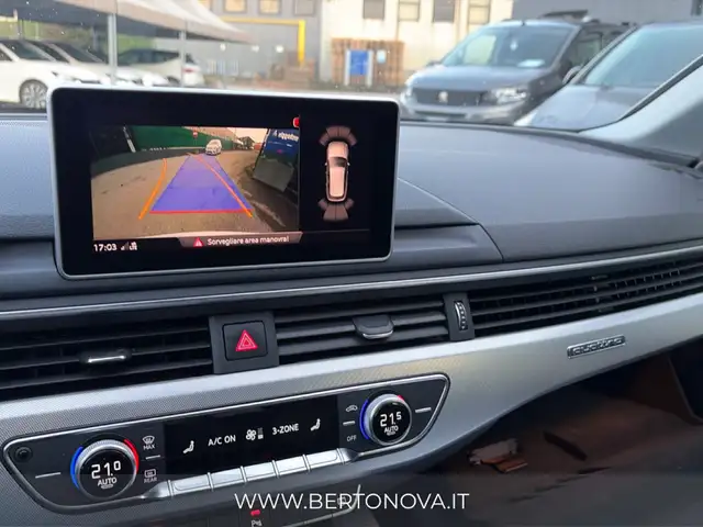 Audi A4 view 15