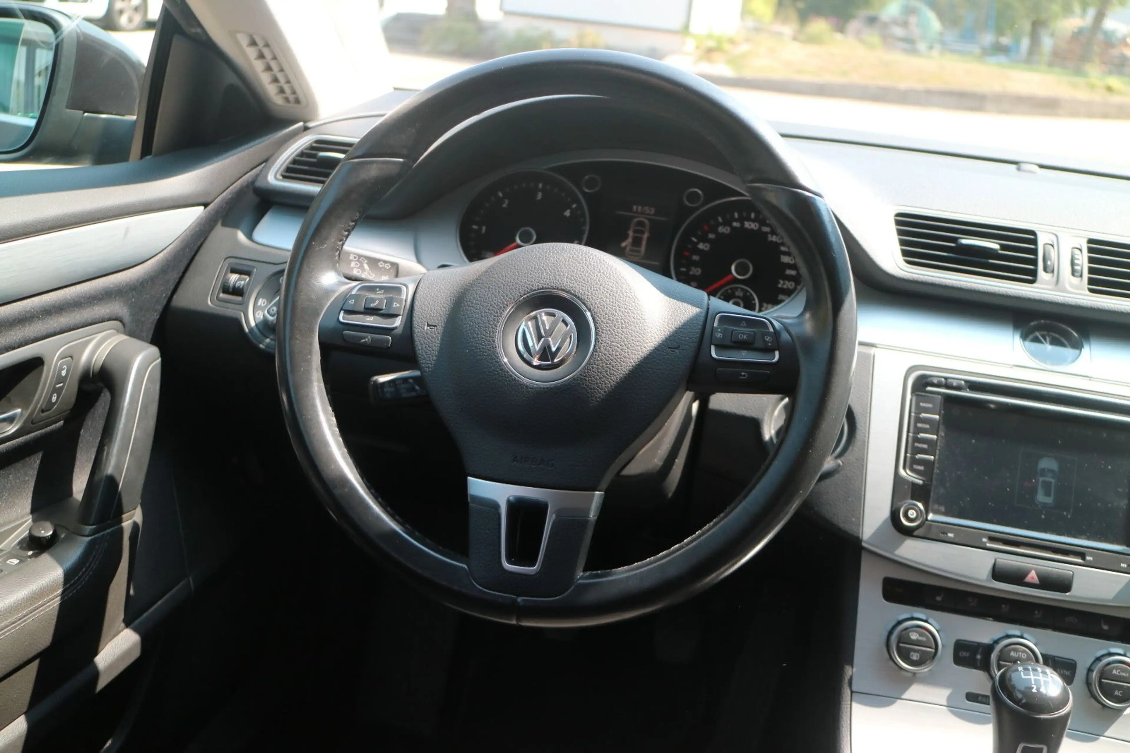 Volkswagen CC Sport-2,0TDI-NAVI-Kamera — photo 13